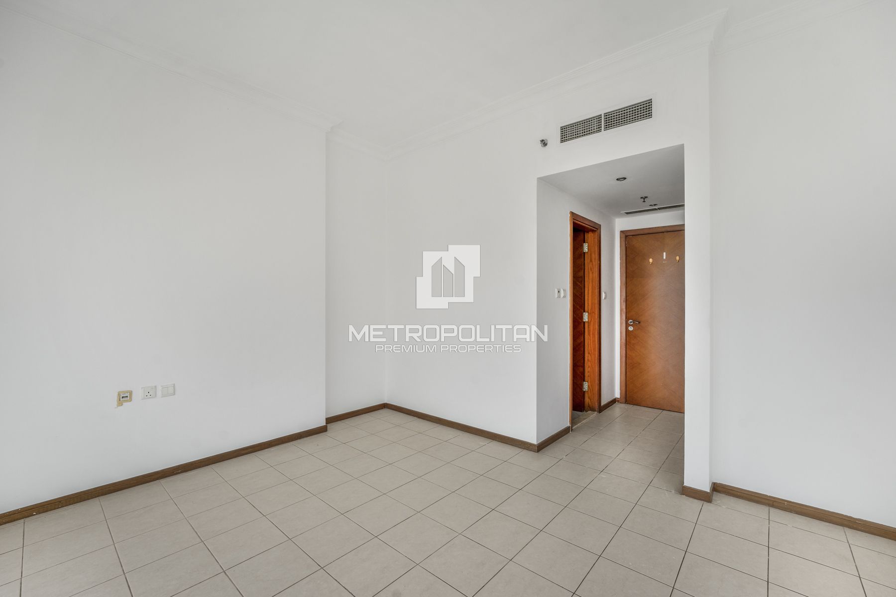 Vastu | Motivated Seller | Park View | Spacious