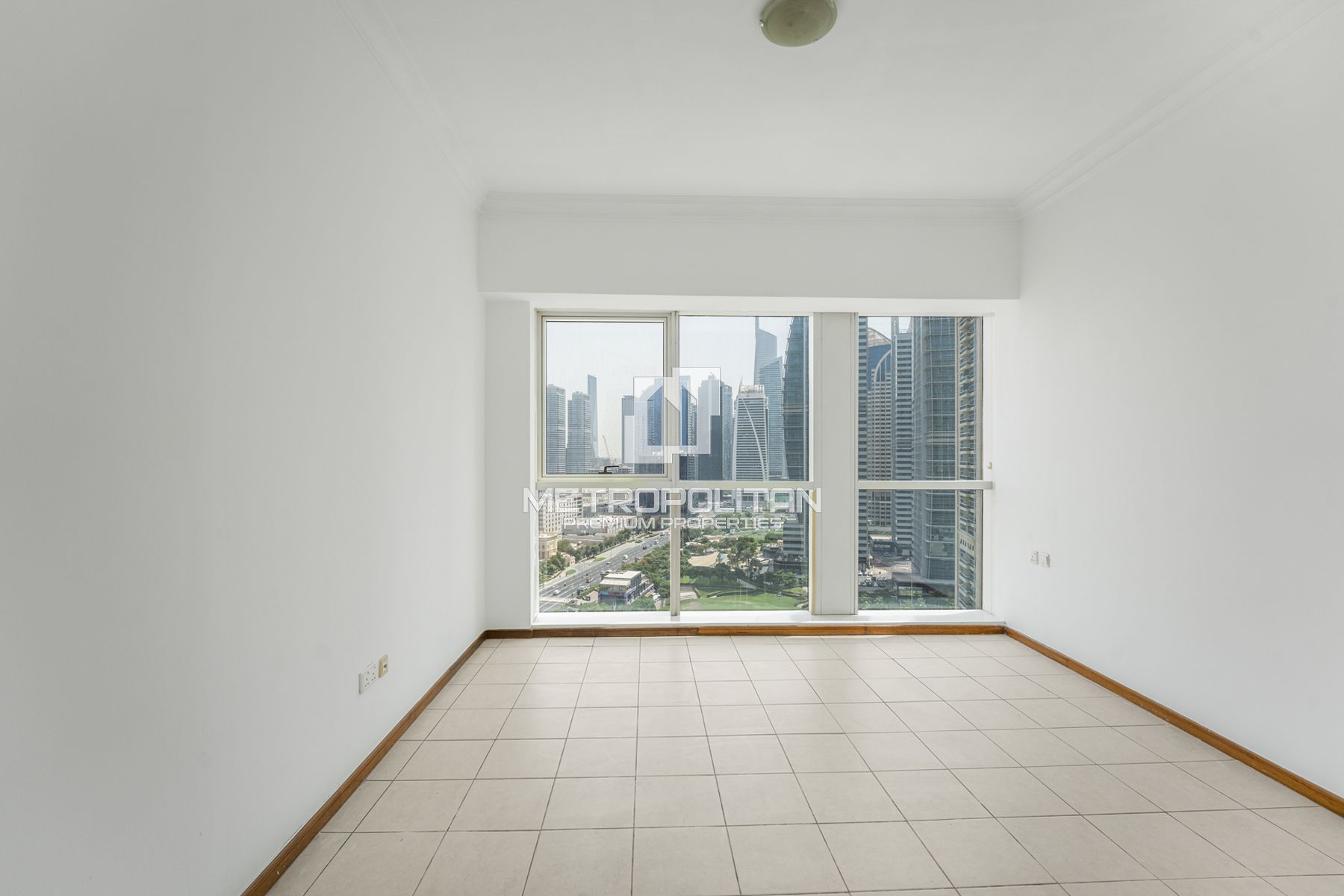 Vastu | Motivated Seller | Park View | Spacious