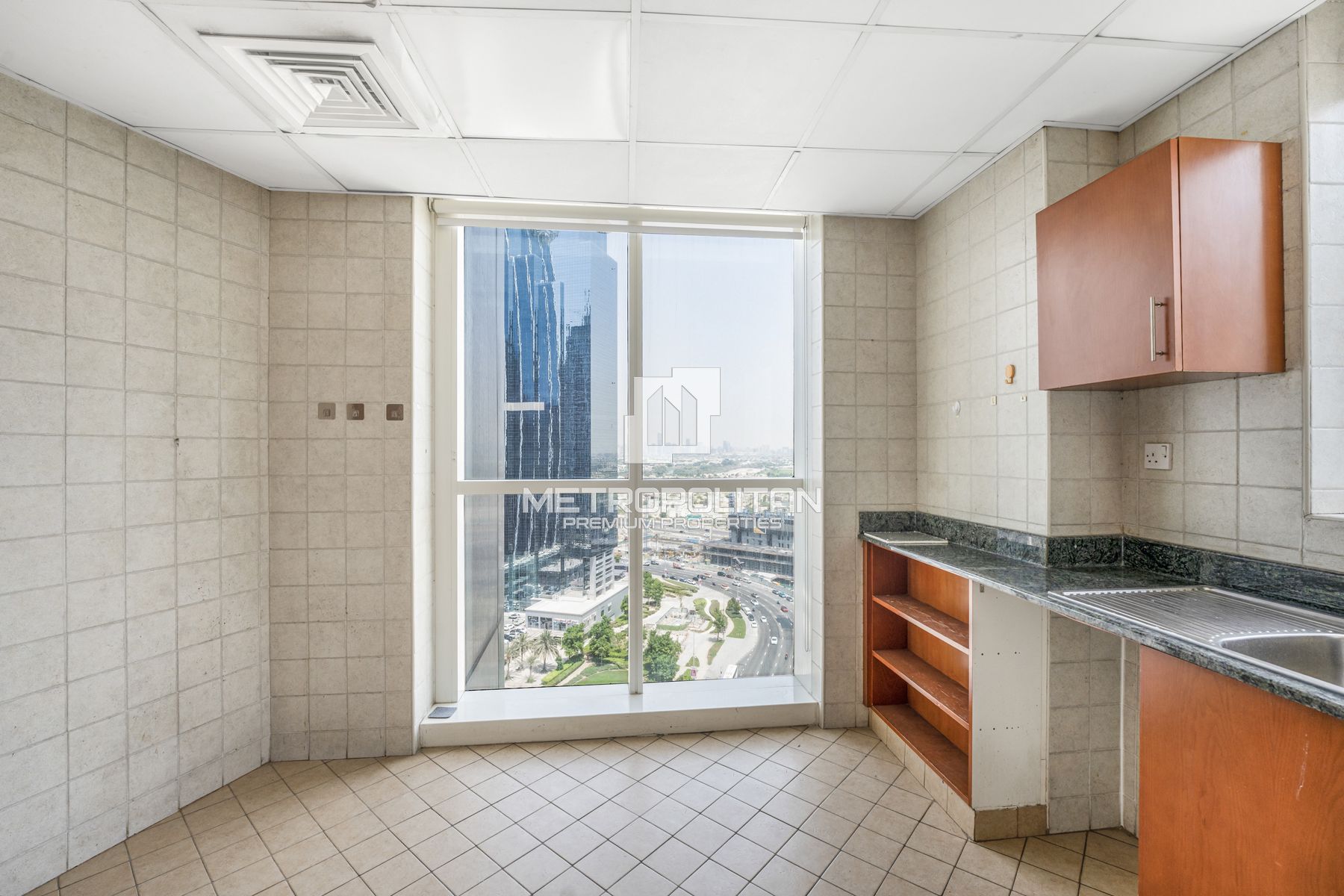 Vastu | Motivated Seller | Park View | Spacious