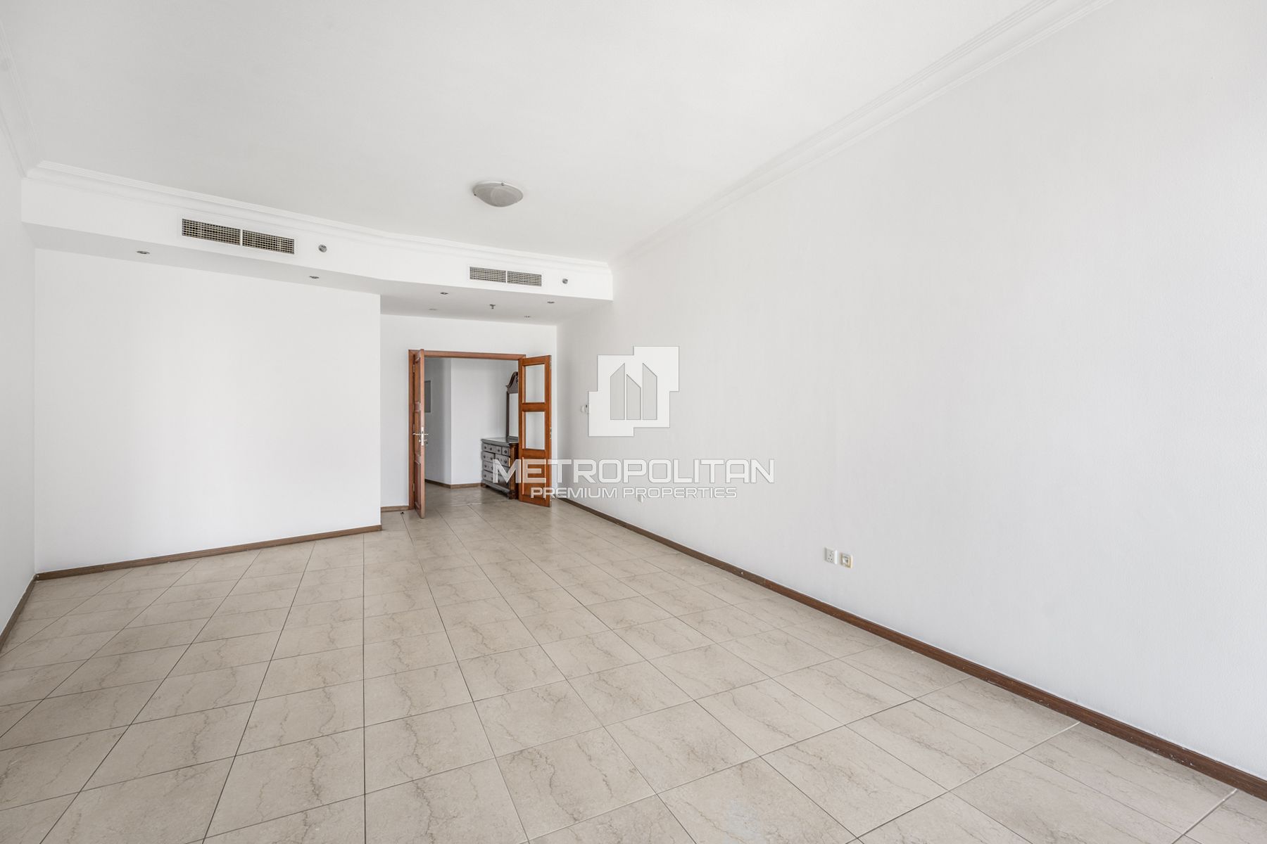 Vastu | Motivated Seller | Park View | Spacious