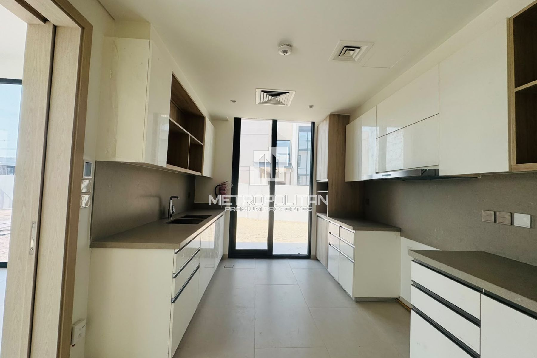 Large Corner Plot | Vacant | Motivated Seller