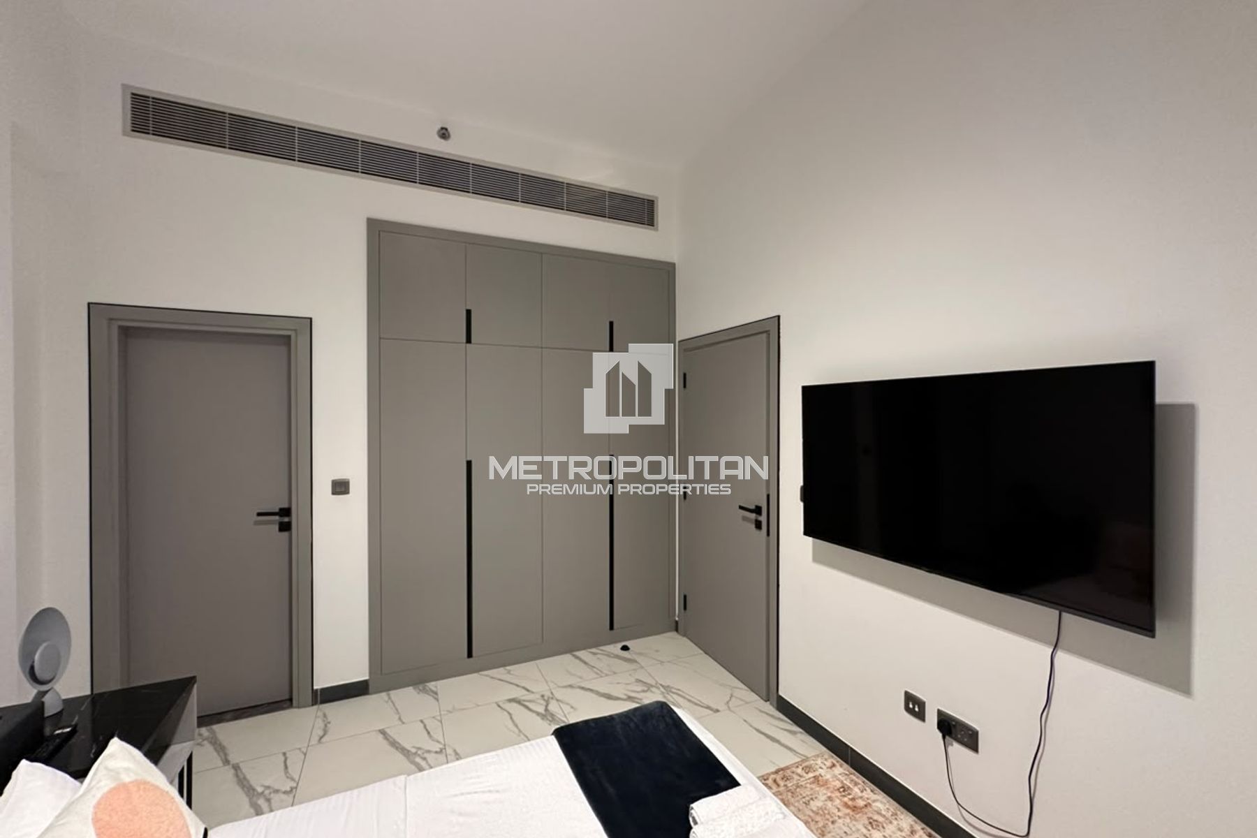 Burj View Unit | Vacant | Furnished Apartment
