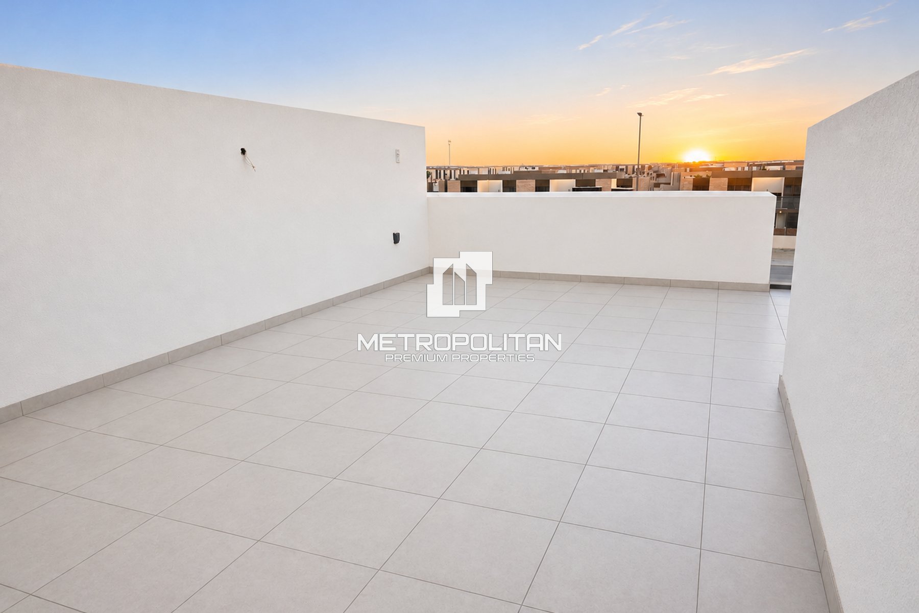 G+2 Terrace | Single Row | Type B/C | Middle Unit