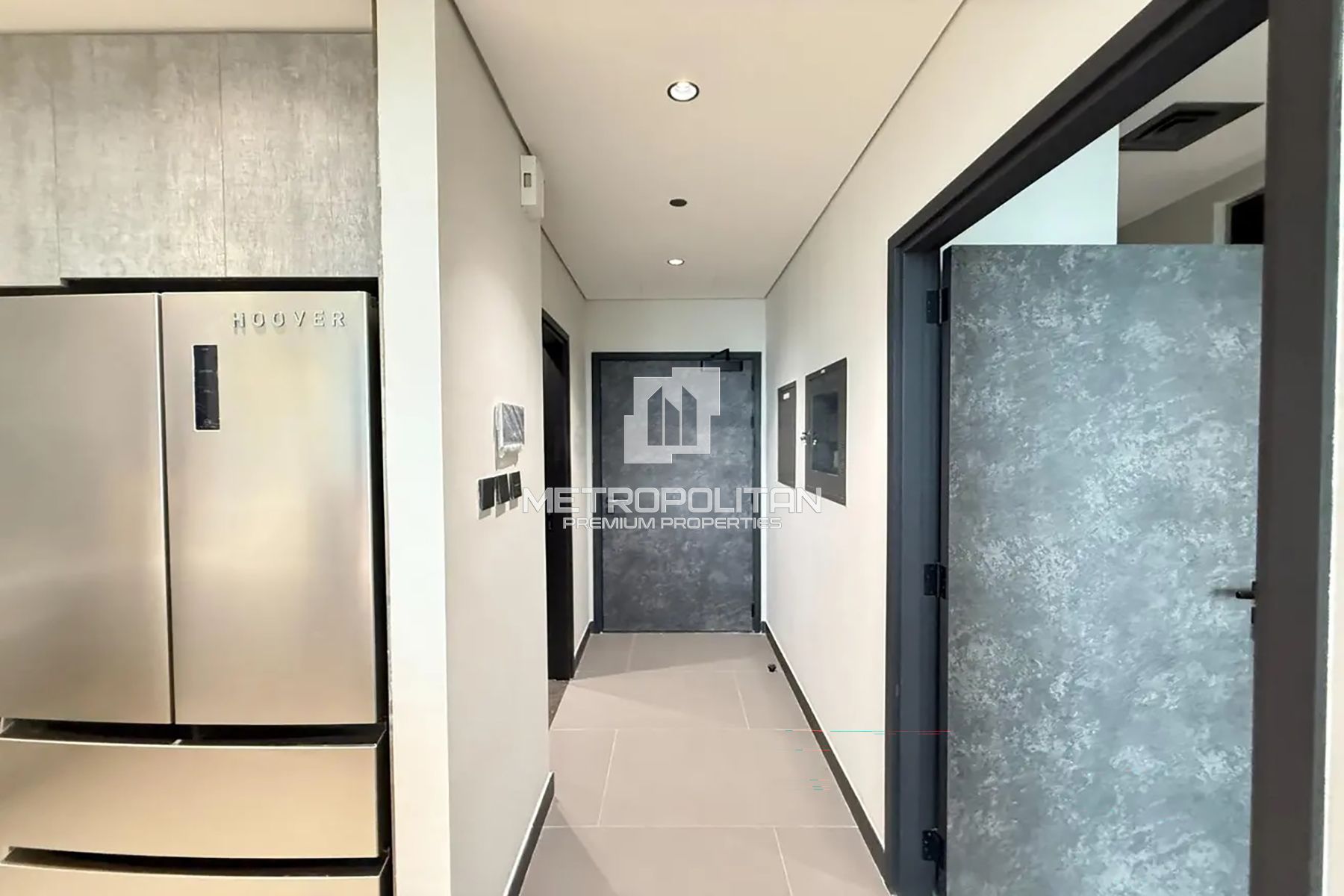 Exclusive Listing | New Building | Full Lake View