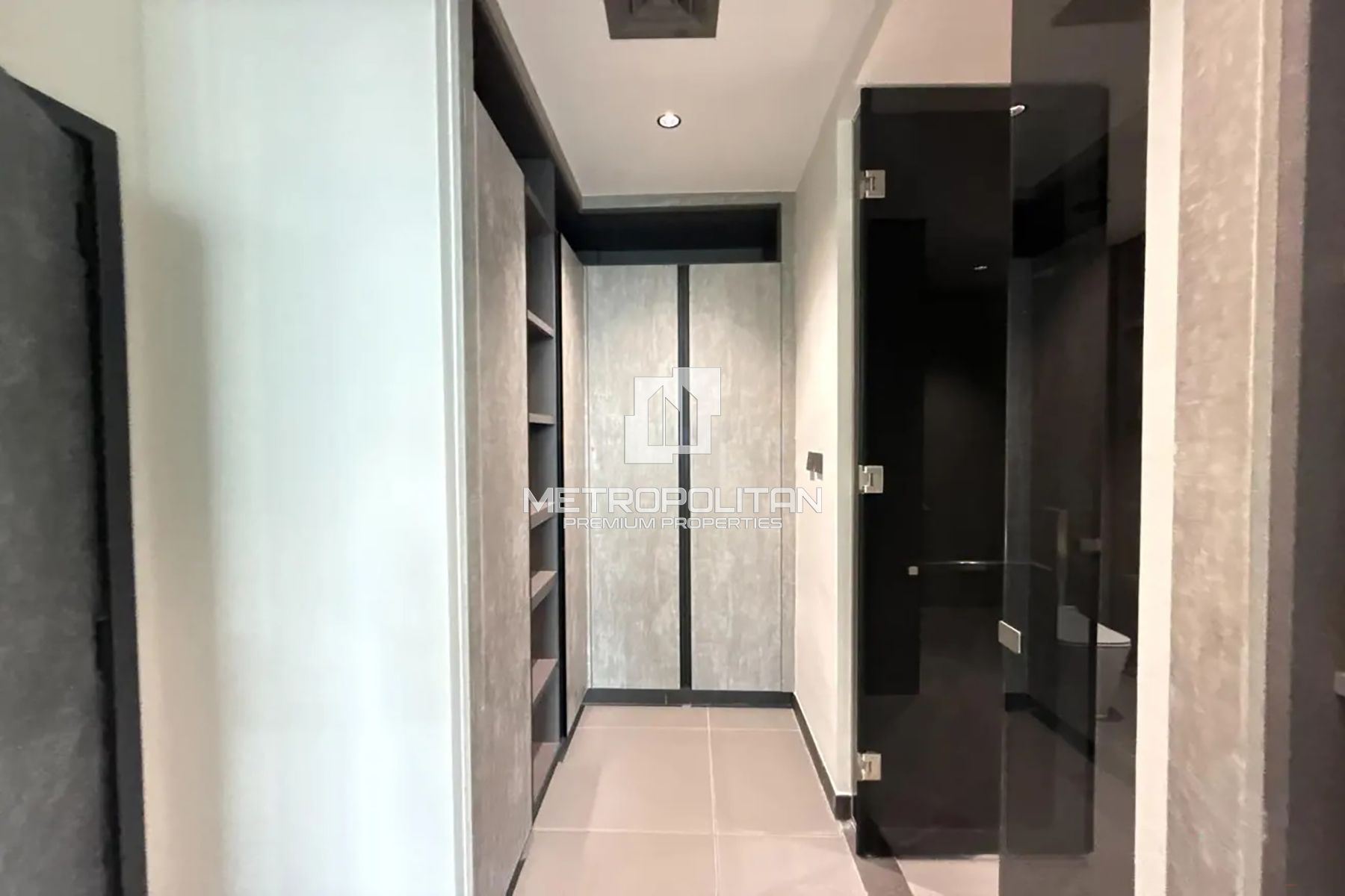 Exclusive Listing | New Building | Full Lake View