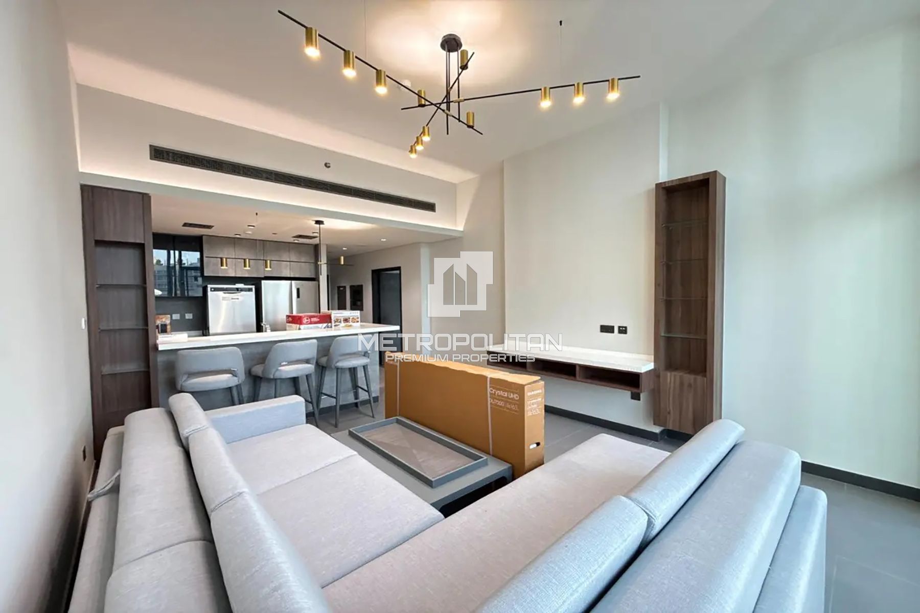 Exclusive Listing | New Building | Full Lake View
