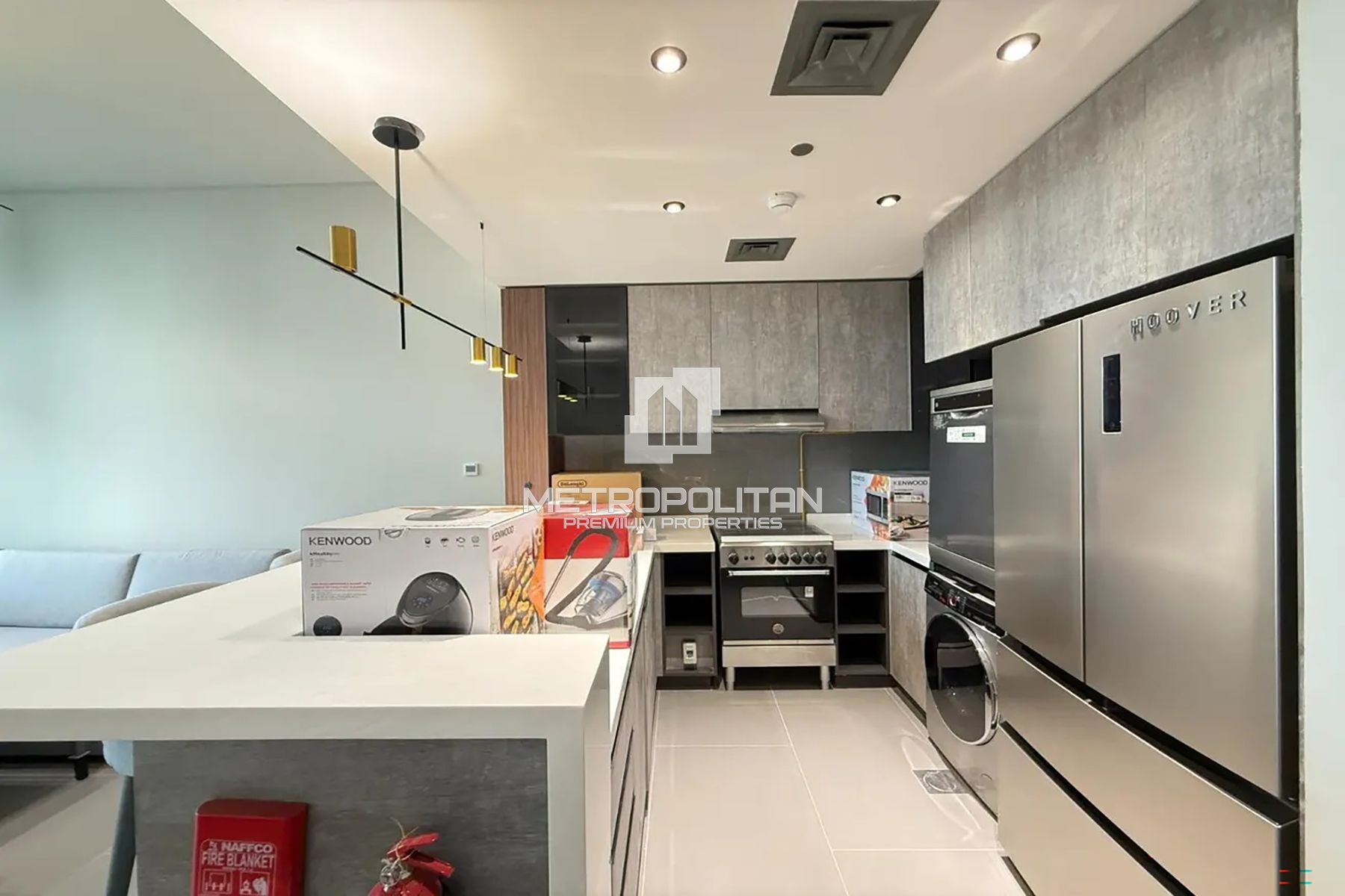 Exclusive Listing | New Building | Full Lake View