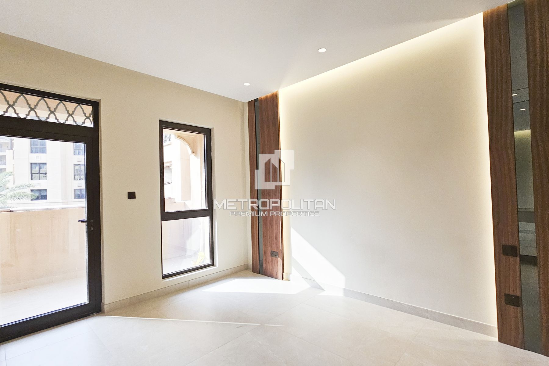 Fully Upgraded | 2 Balconies | Low Floor