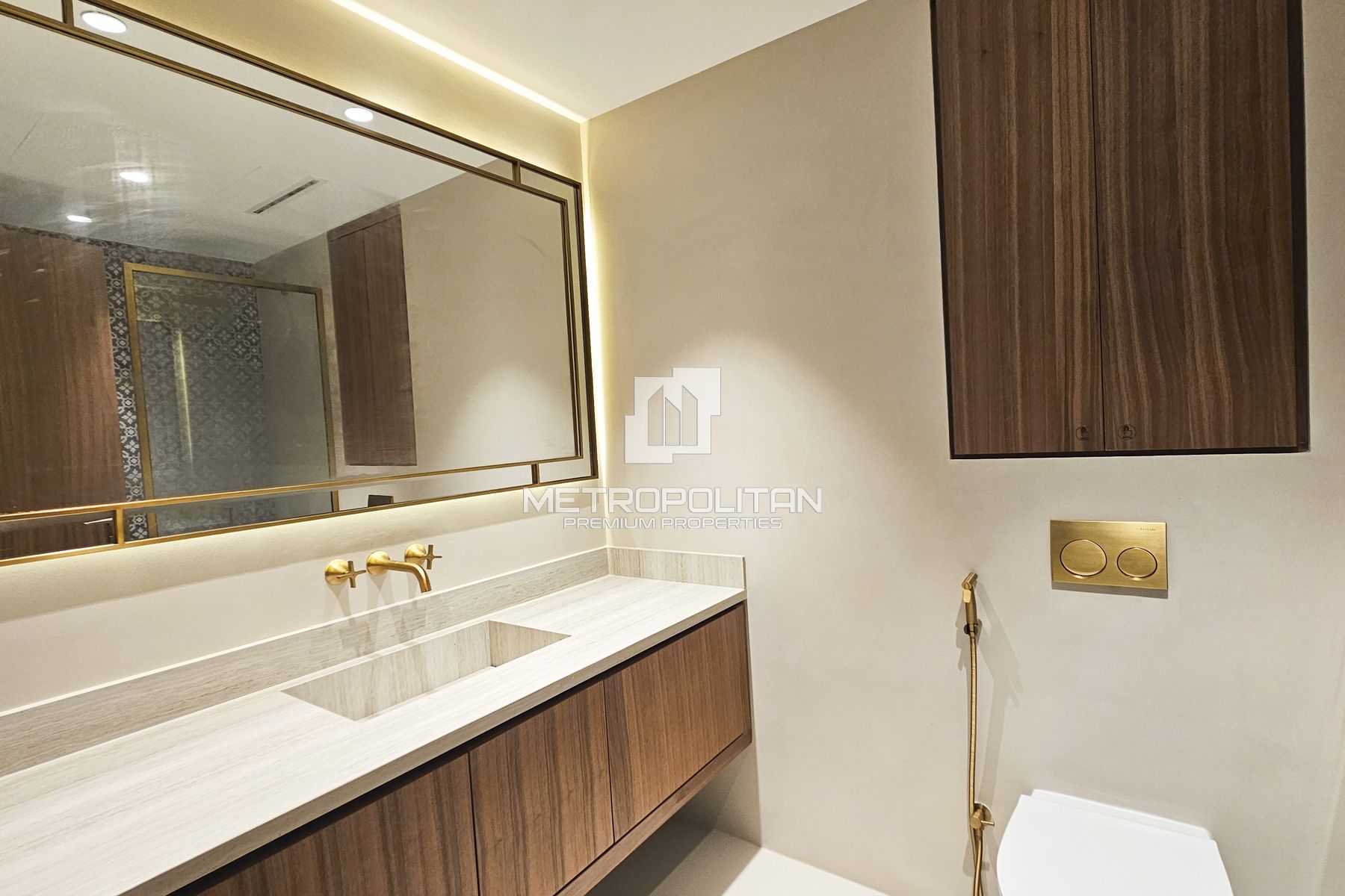 Fully Upgraded | 2 Balconies | Low Floor