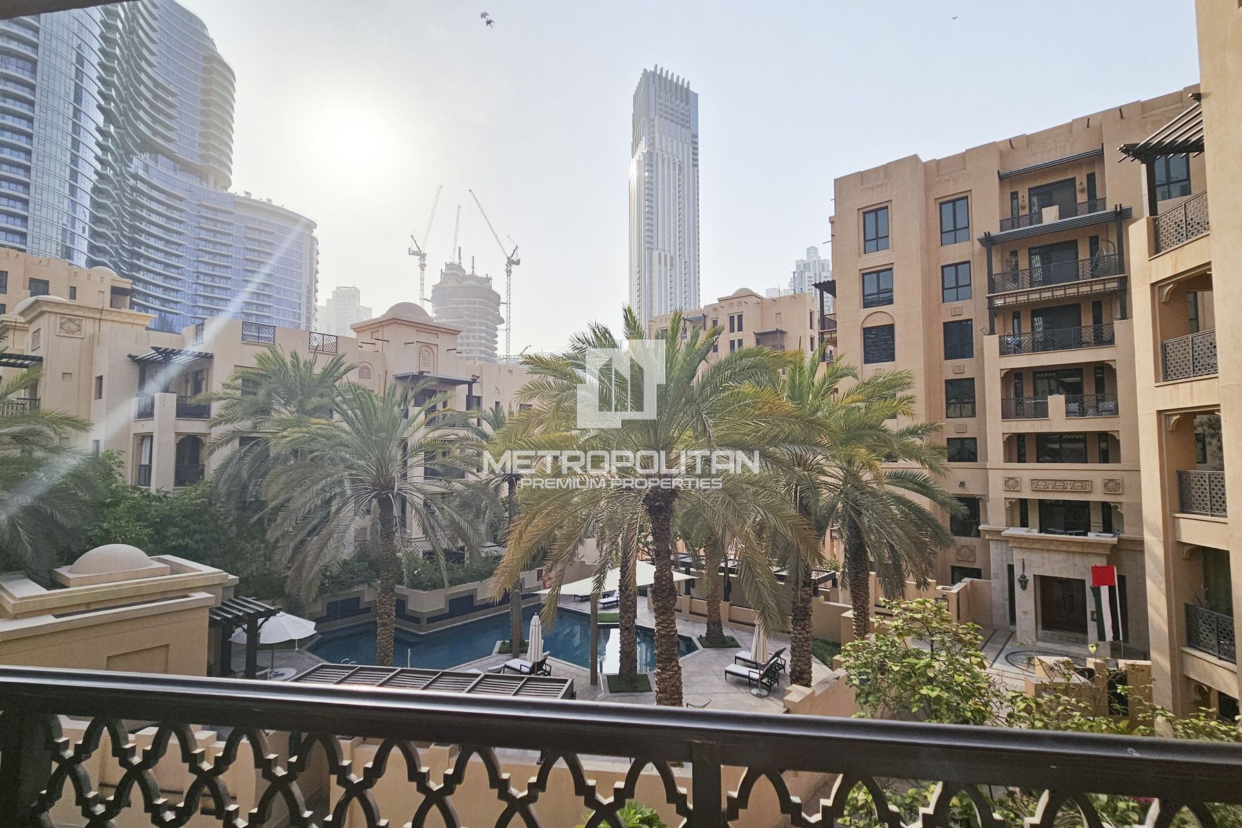 Fully Upgraded | 2 Balconies | Low Floor