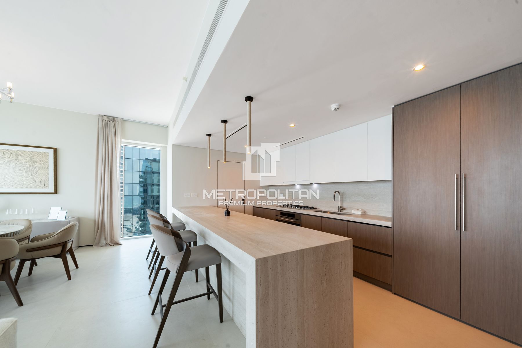 Elegant 4BR|Furnished| High Floor|Sea and Ain View
