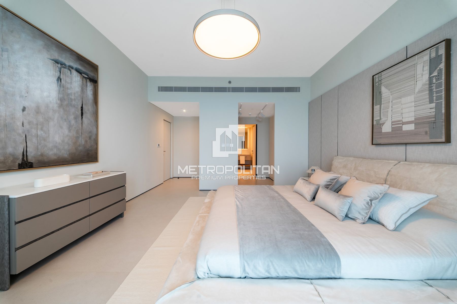Elegant 4BR|Furnished| High Floor|Sea and Ain View