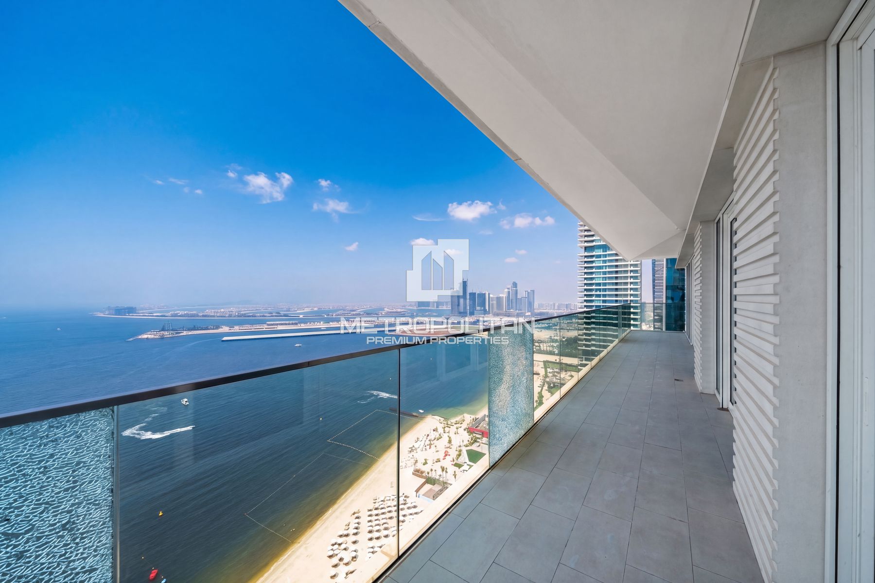 Elegant 4BR|Furnished| High Floor|Sea and Ain View