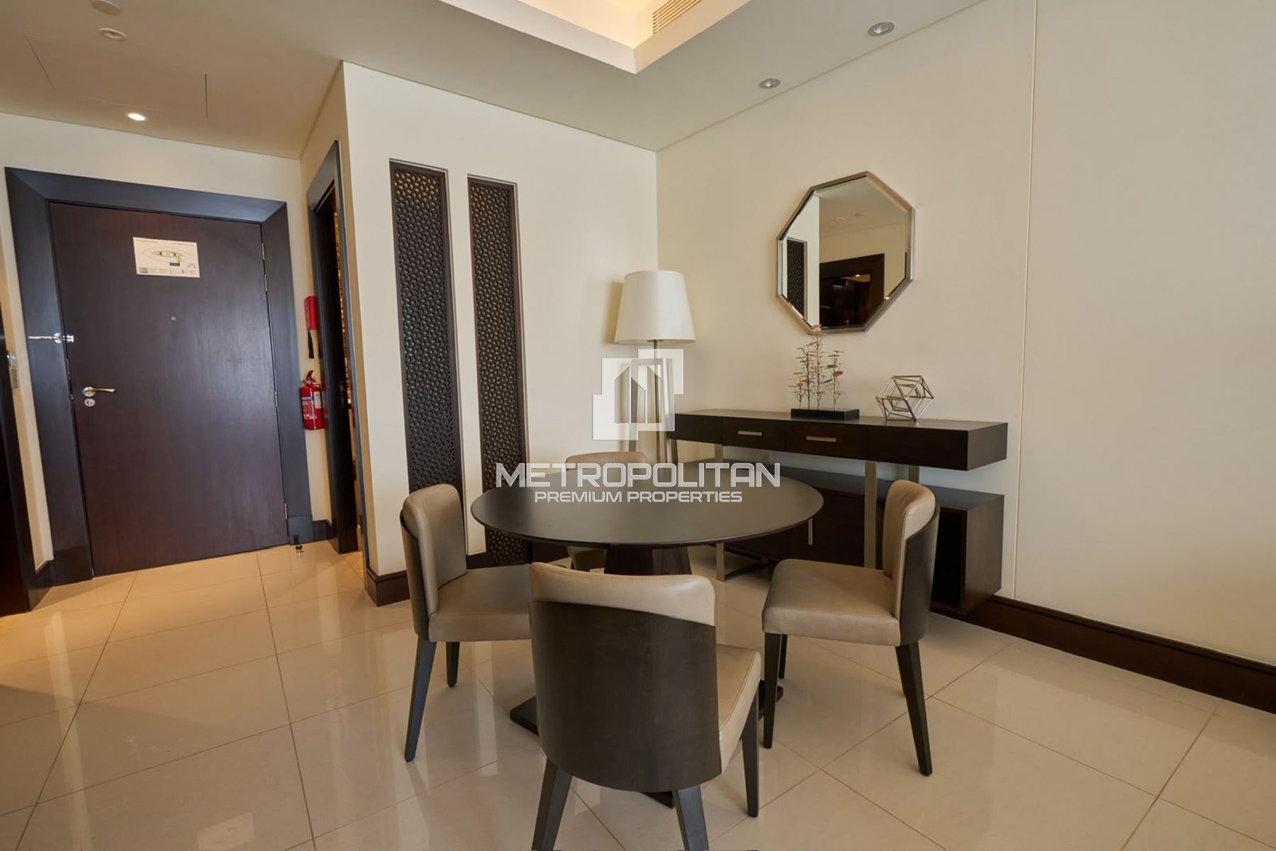 Burj Khalifa View | Vacant | Prime Location