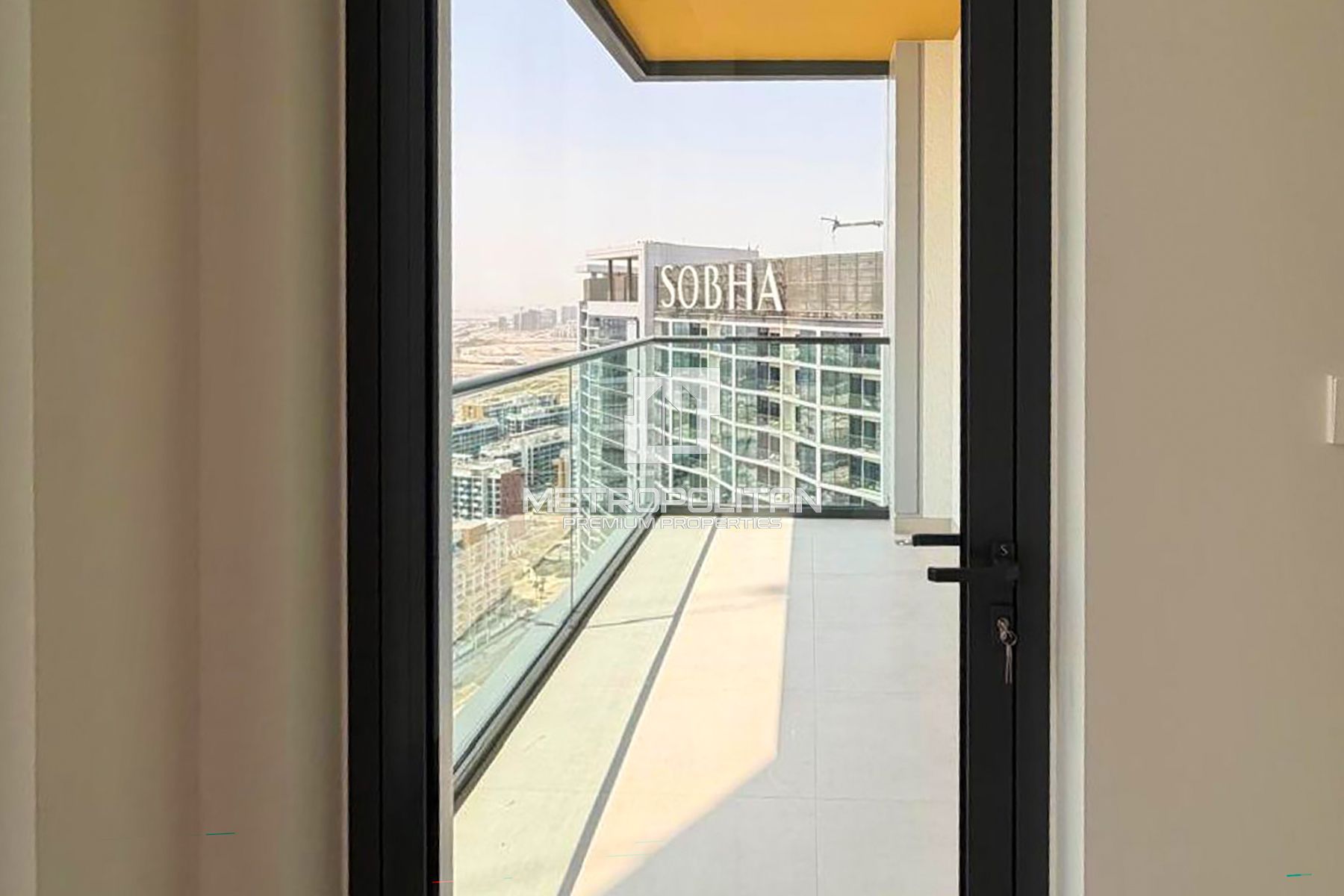 High Floor | Lagoon & Park Views | 1 Bed + Study