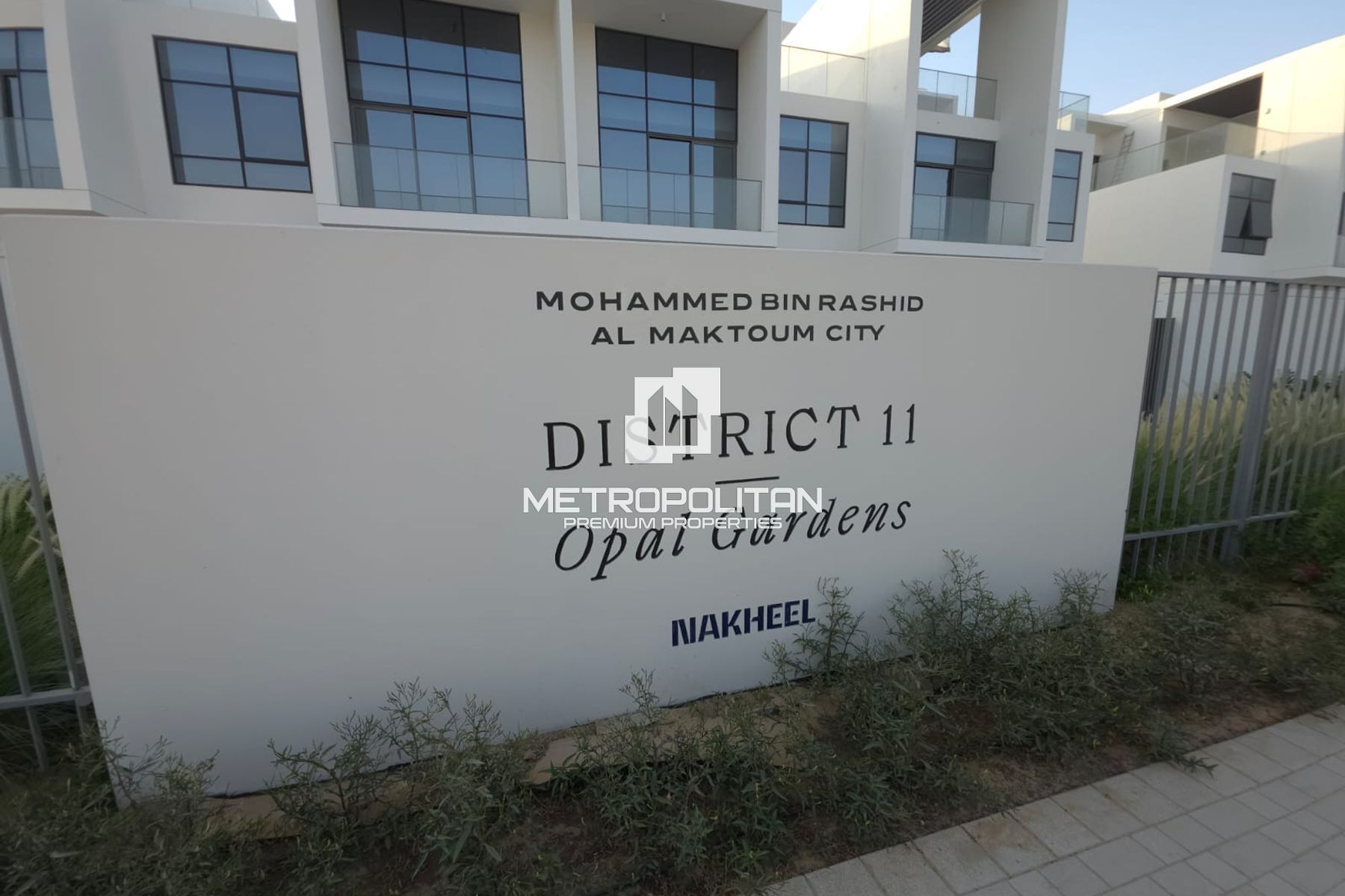 Luxury Living | Community Expert | Prime Location
