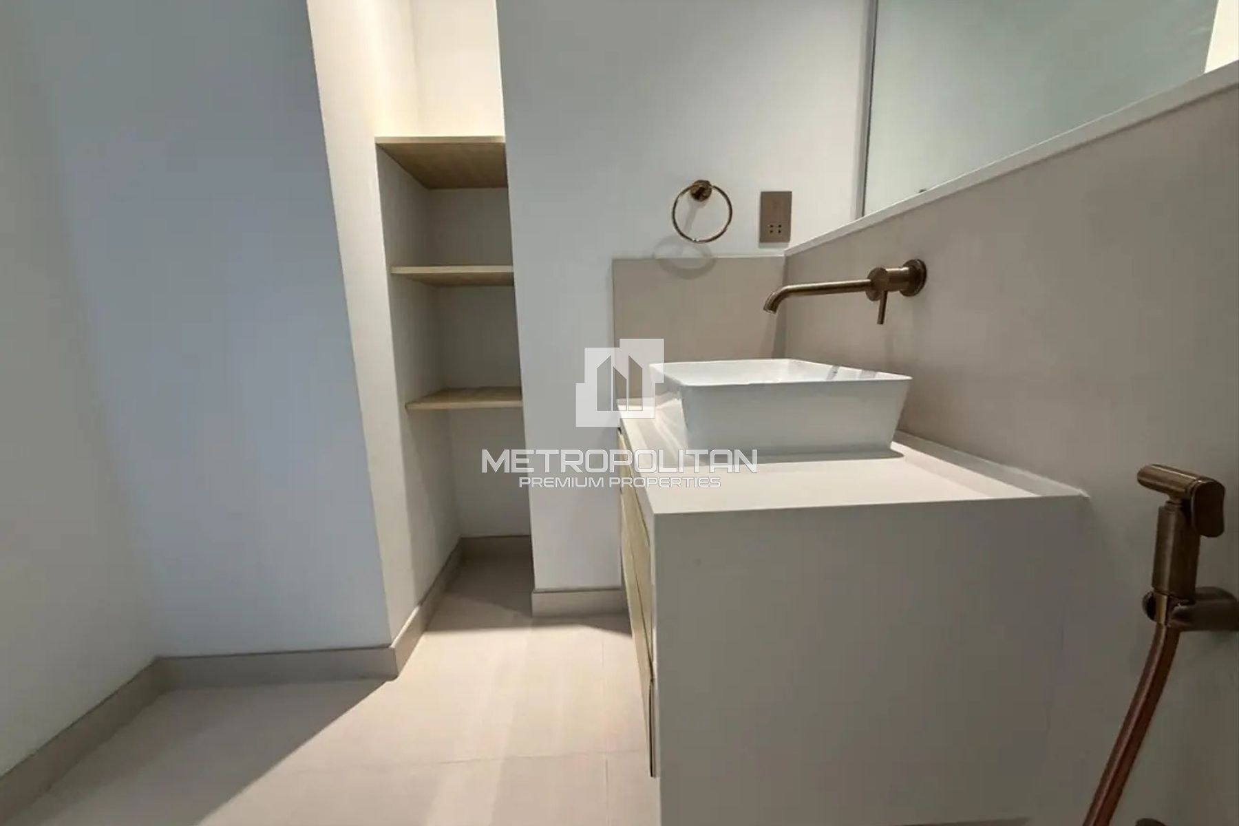 Premium & Modern Coastal Studio | Mina Al Arab