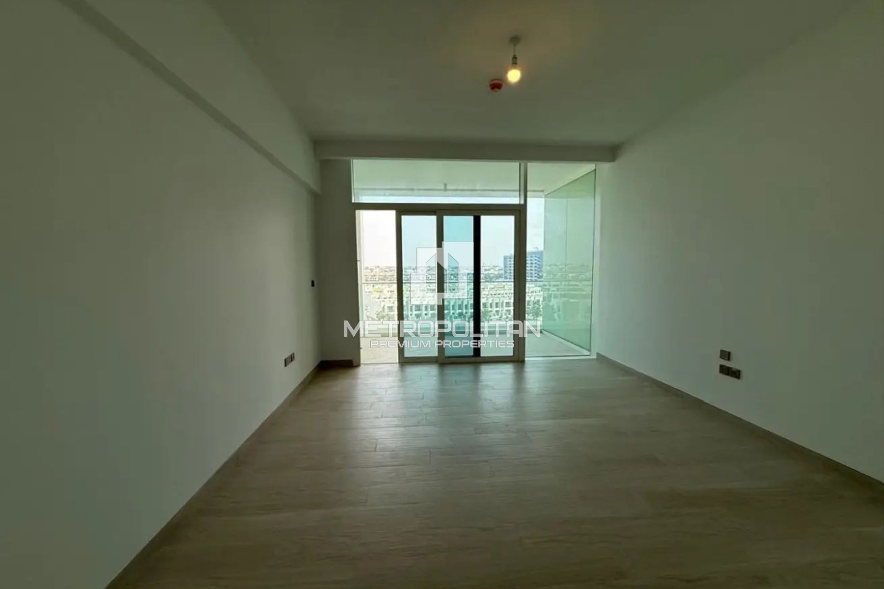 Premium & Modern Coastal Studio | Mina Al Arab