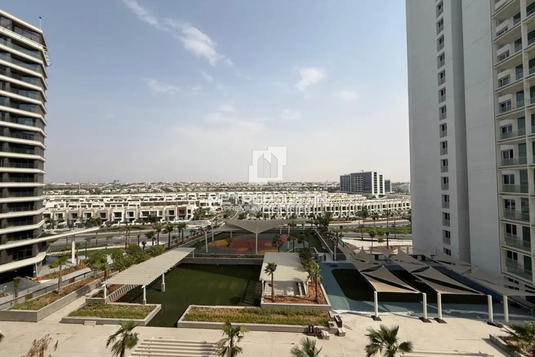 Premium & Modern Coastal Studio | Mina Al Arab