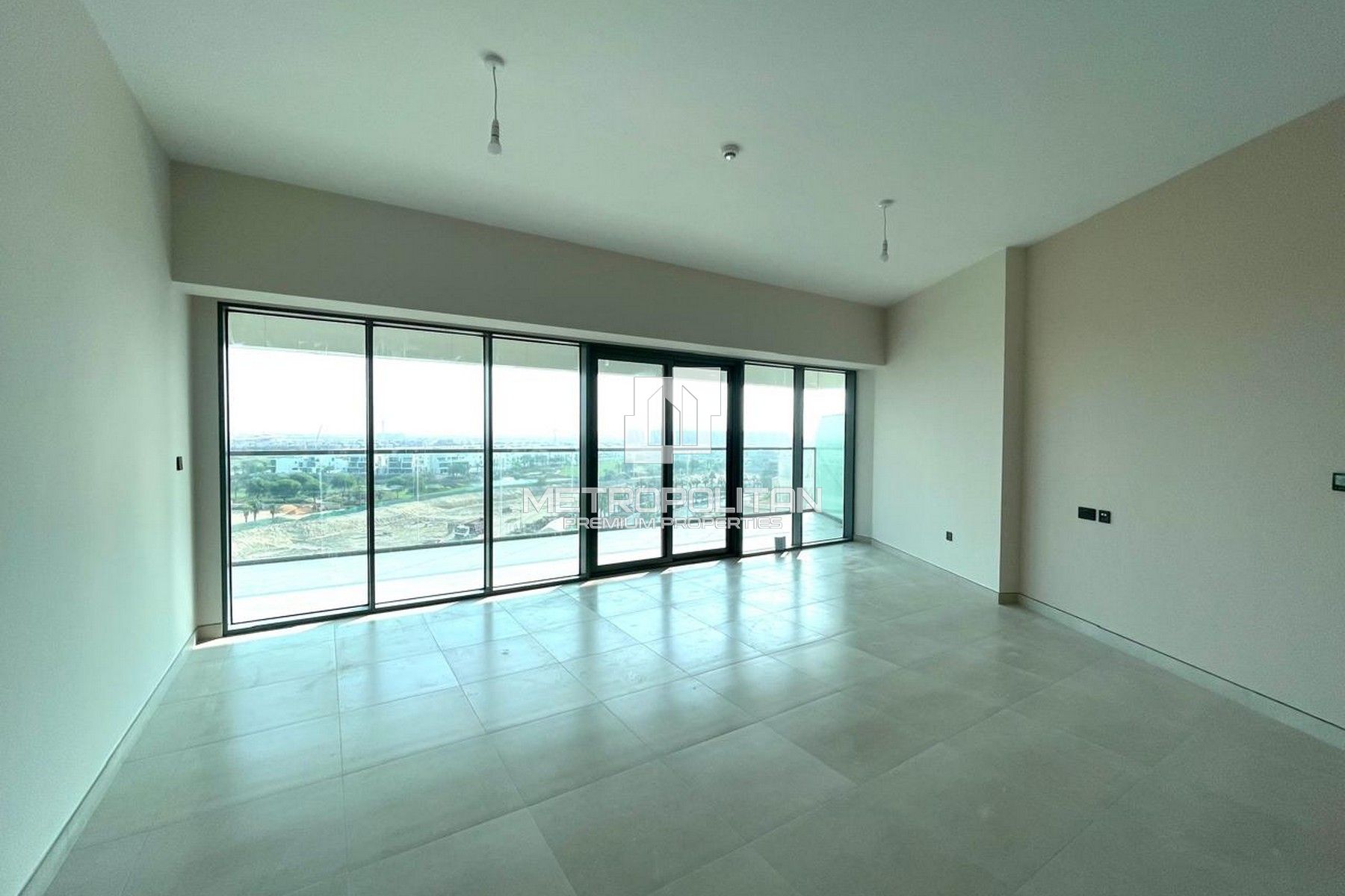 Spacious Living | Golf View | Semi-Furnished