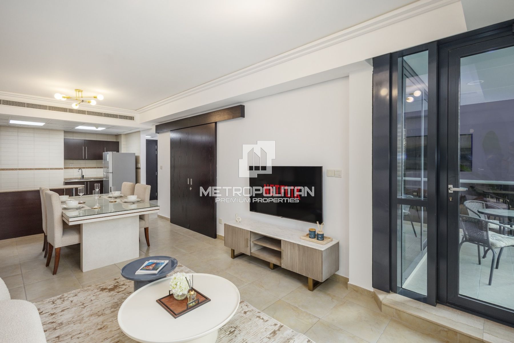 Fully Furnished 2BR | Full Lake View | High Floor