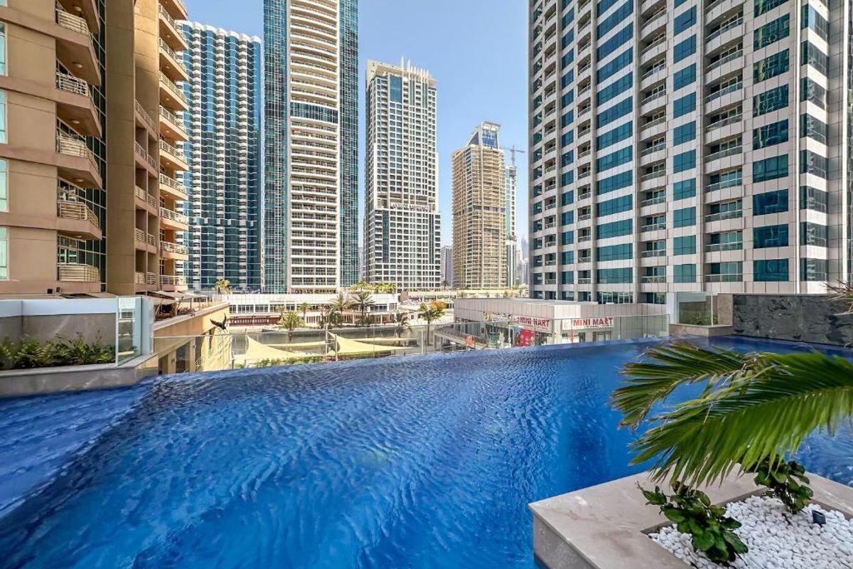 Furnished Studio | Vacant | Balcony | High Floor