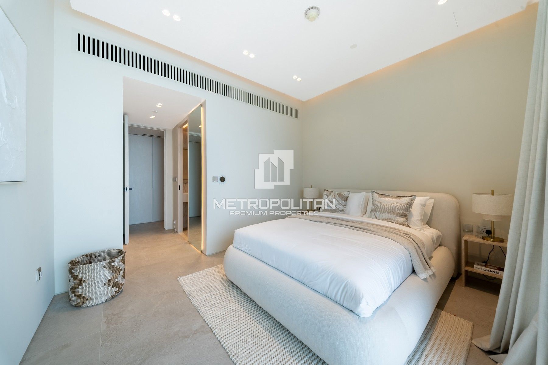 Full Sea View| Fully Upgraded&Furnished |Motivated