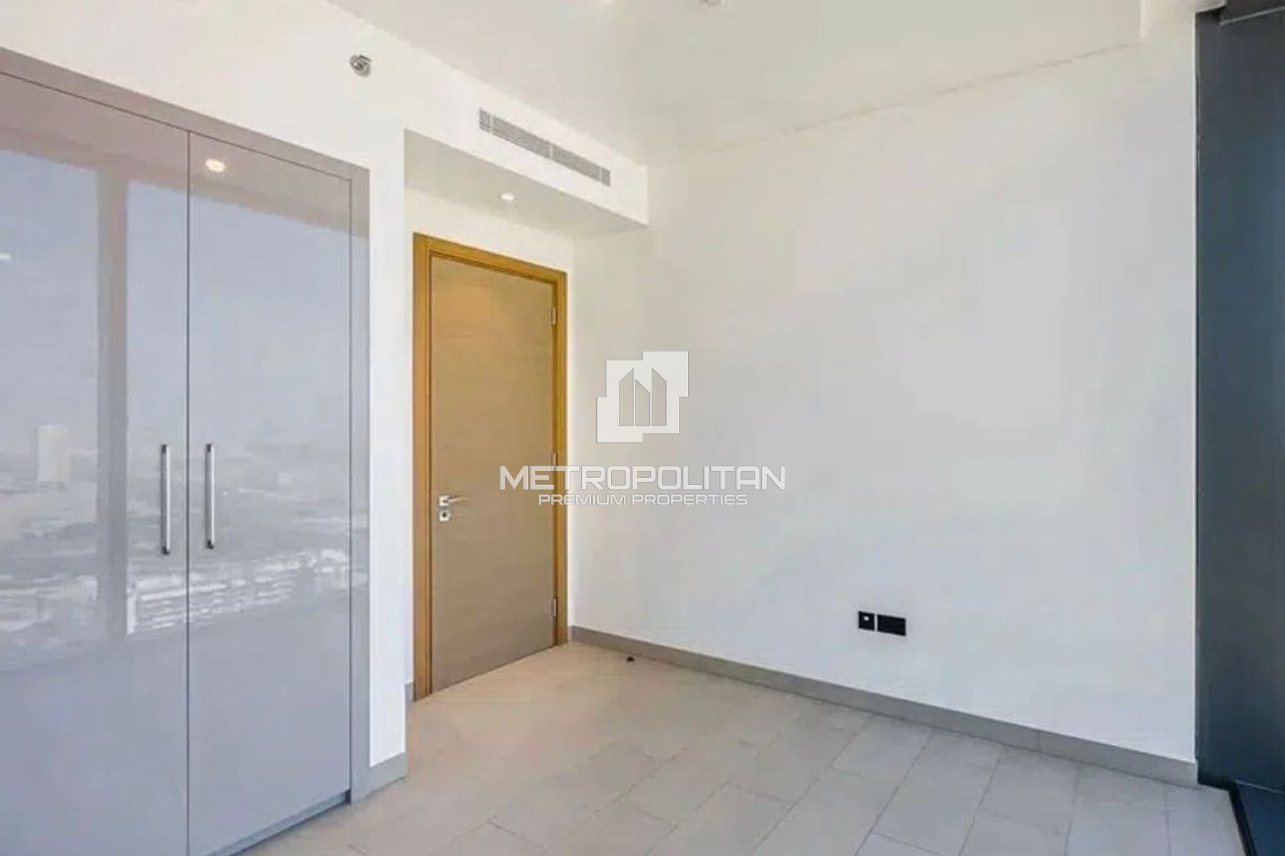 Low Floor | Modern Layout | Prime Investment