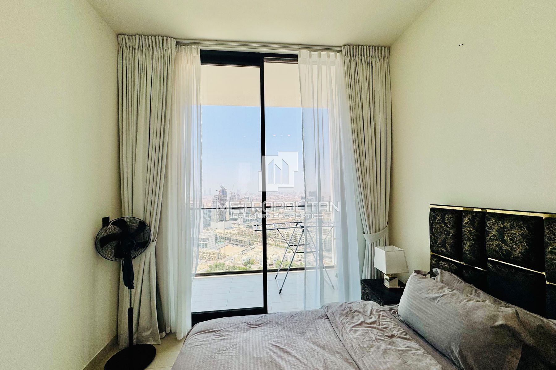High Floor | Bright Home | Skyline View | Hot Deal