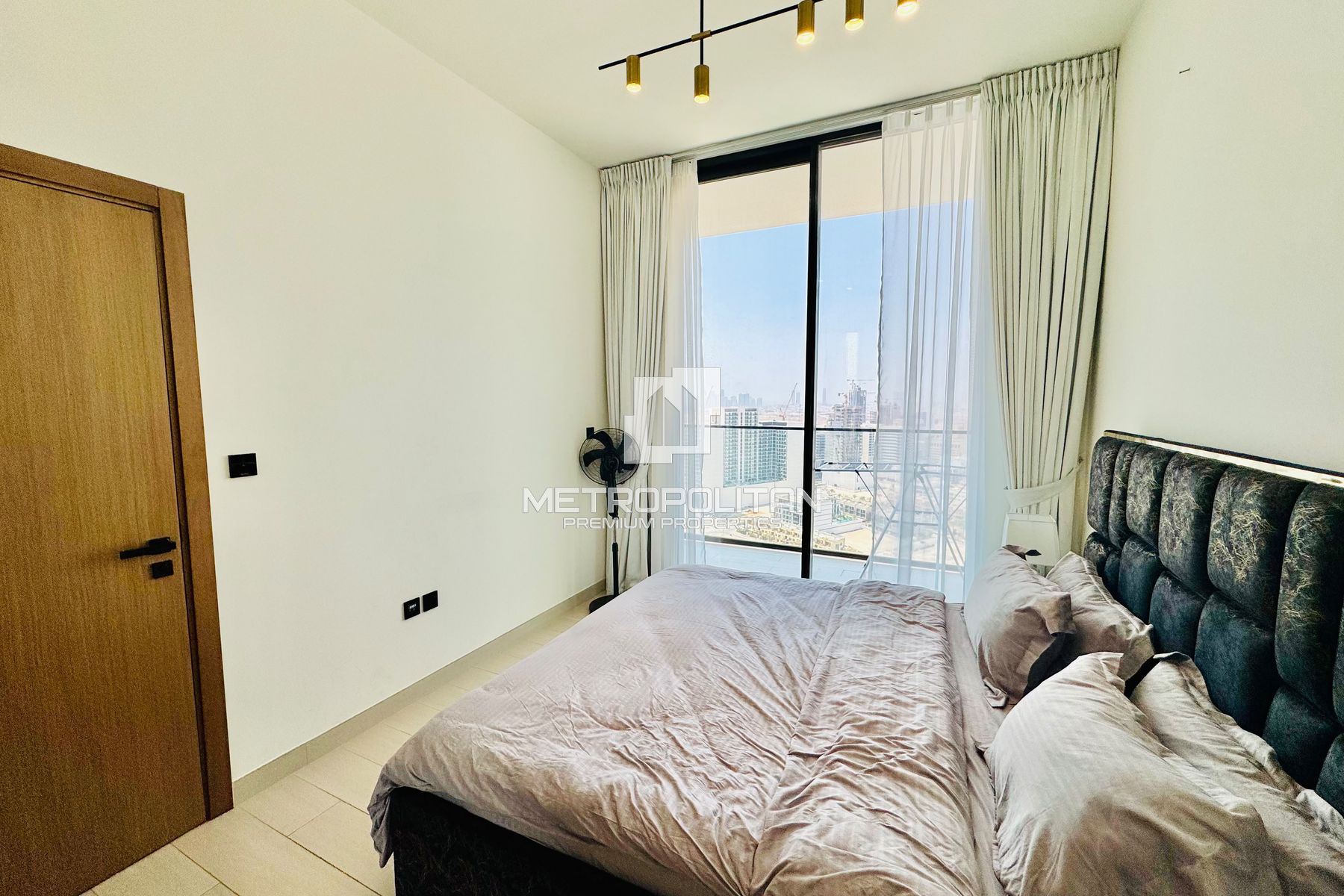 High Floor | Bright Home | Skyline View | Hot Deal