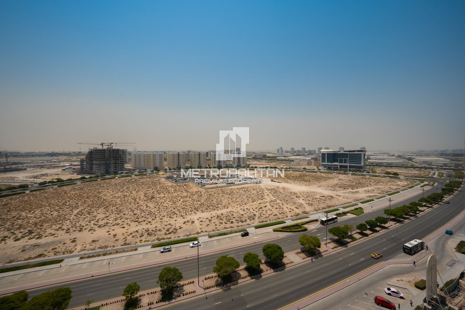 Spacious Living | Vacant on Transfer | High Floor