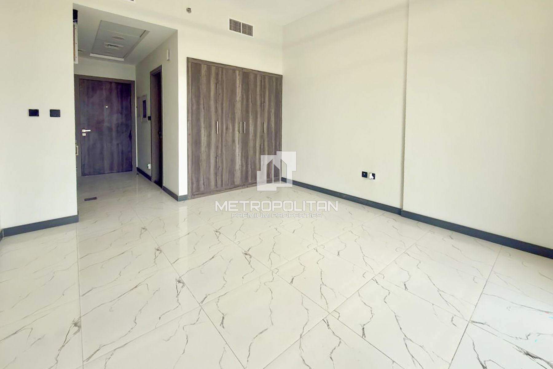 Studio Apartment for Sale in Rukan Tower B, Dubai Land - MPS-51319