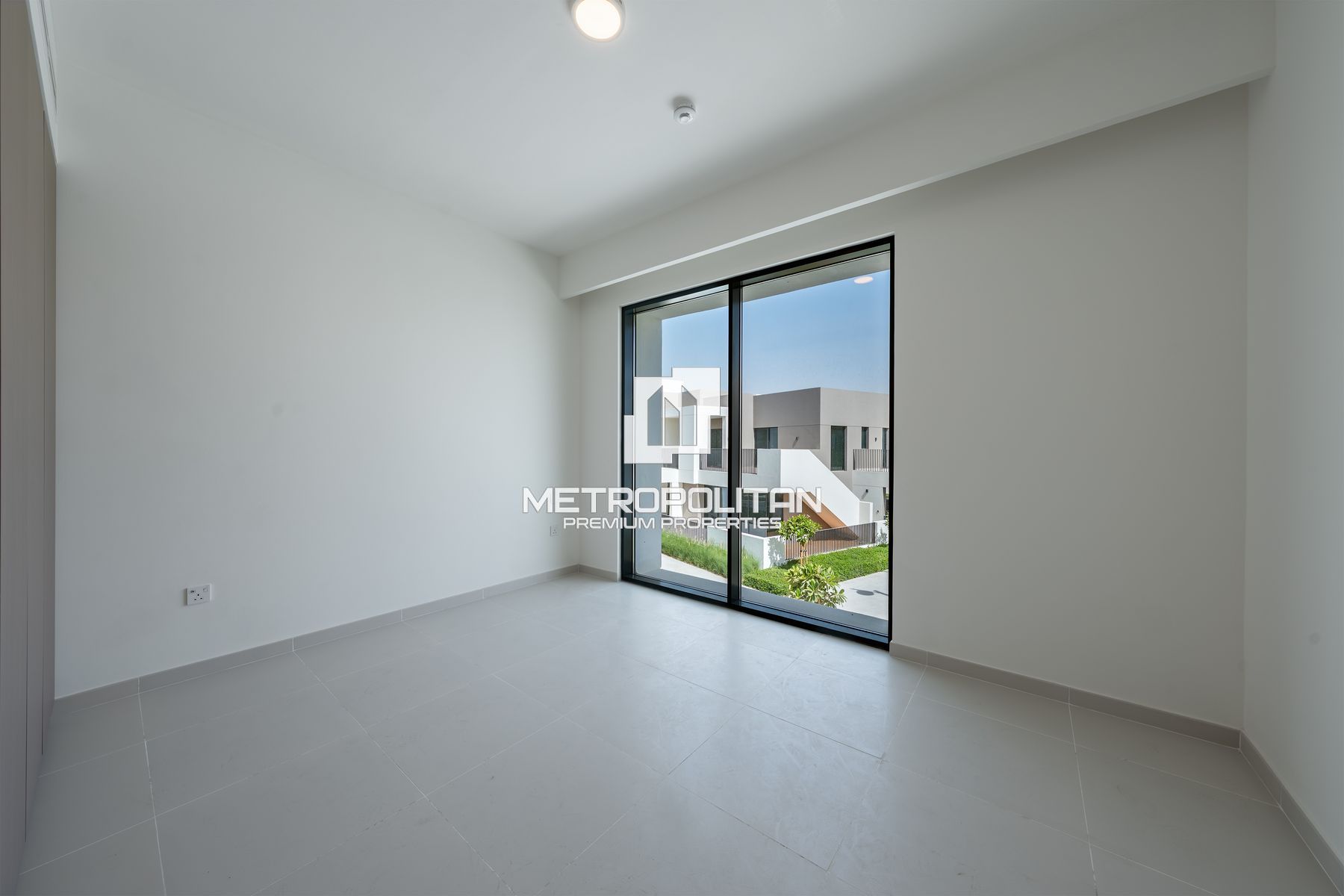Single Row | Sky Light | Mortgage Eligible