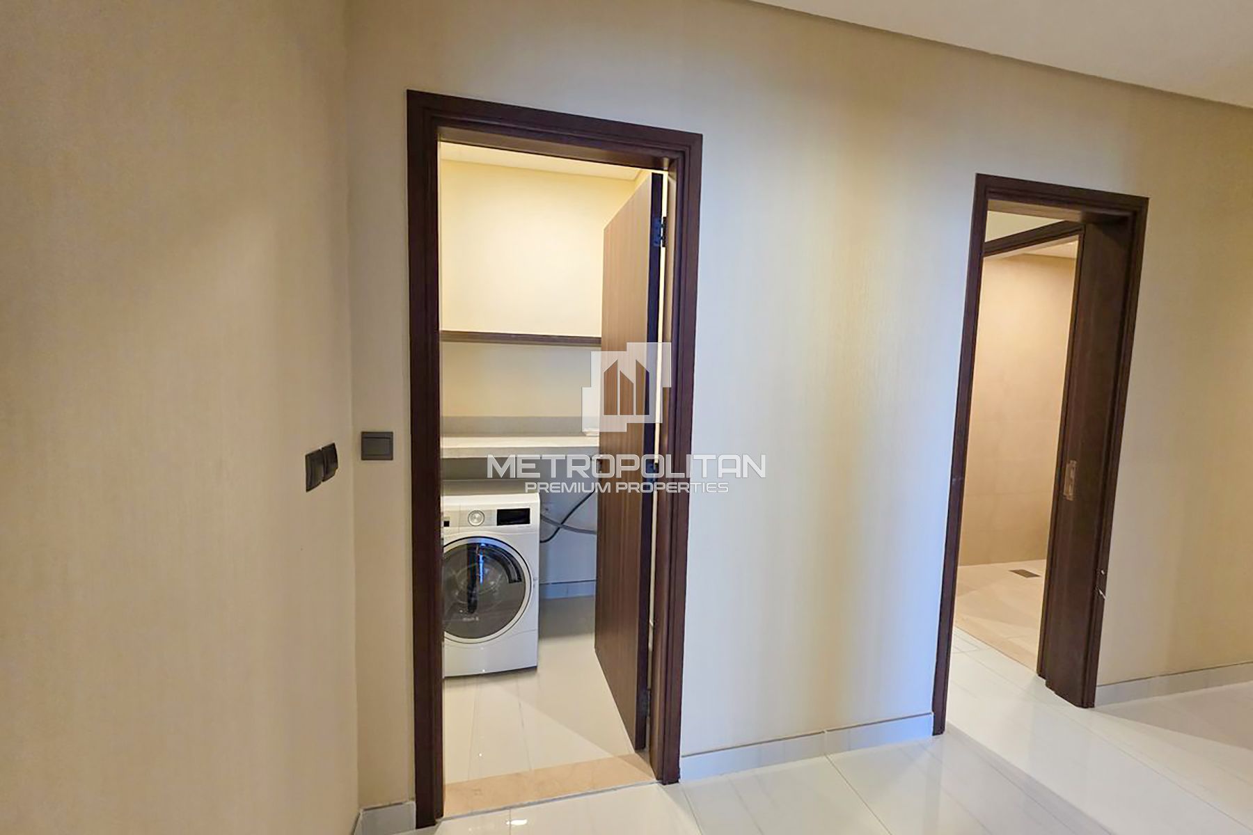 Breathtaking Sea Views | Huge Layout | Vacant