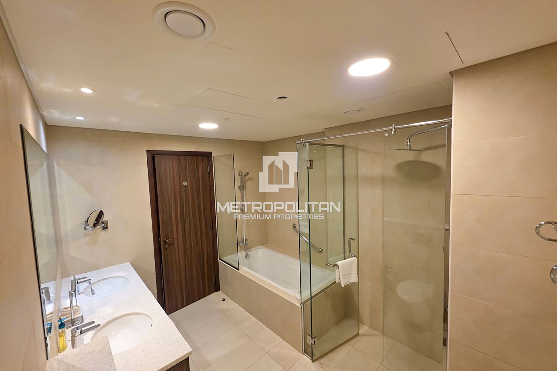 Breathtaking Sea Views | Huge Layout | Vacant
