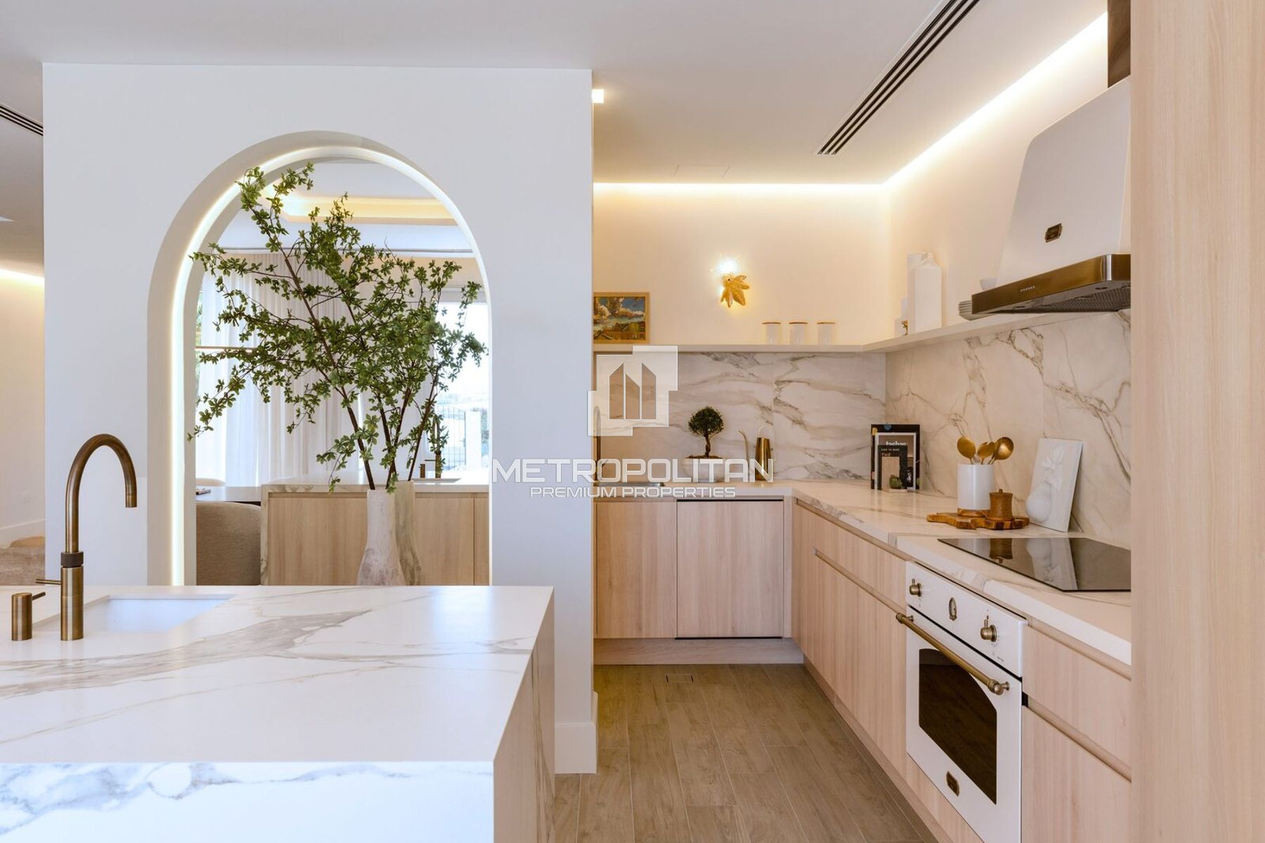 4BR Villa for Sale in The Townhouses at Al Hamra Village, Al Hamra Village - MPS-51357