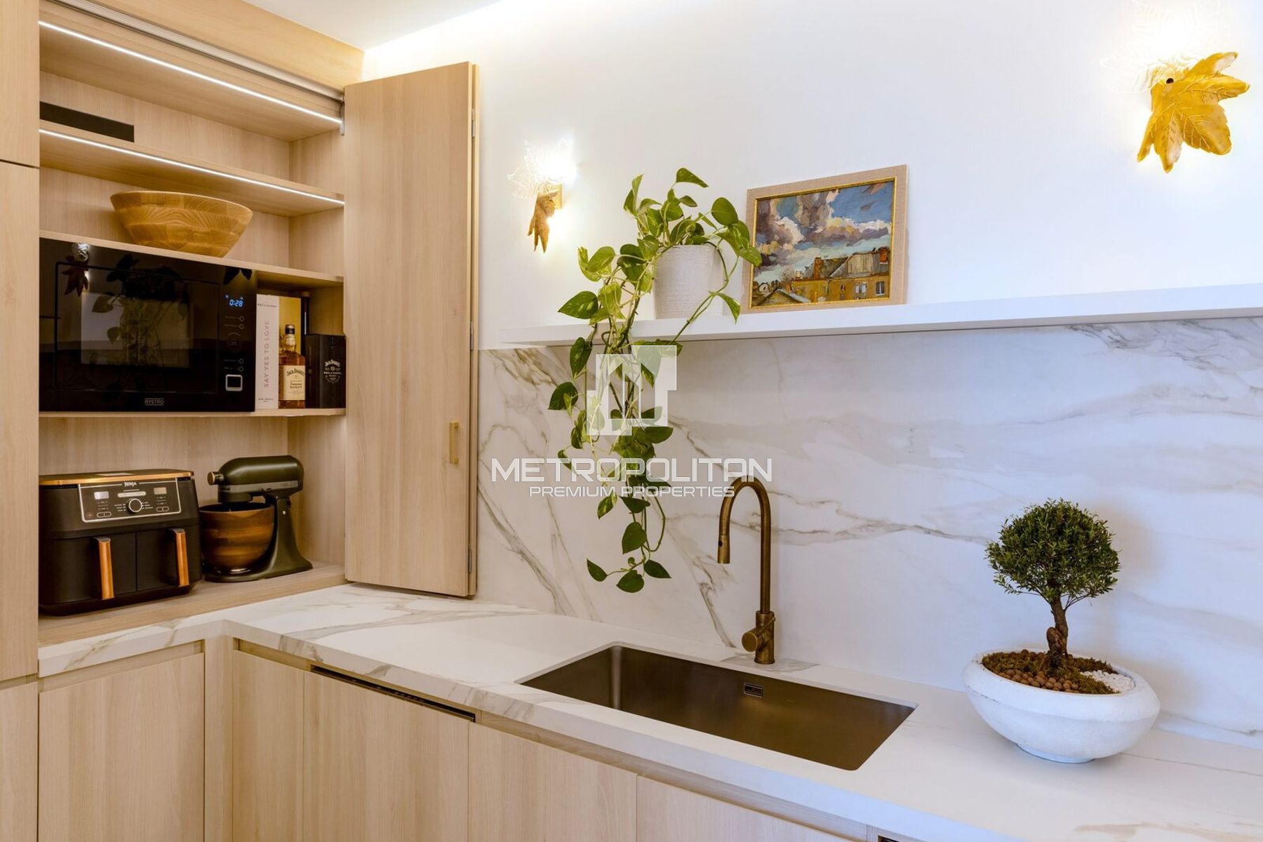 4BR Villa for Sale in The Townhouses at Al Hamra Village, Al Hamra Village - MPS-51357