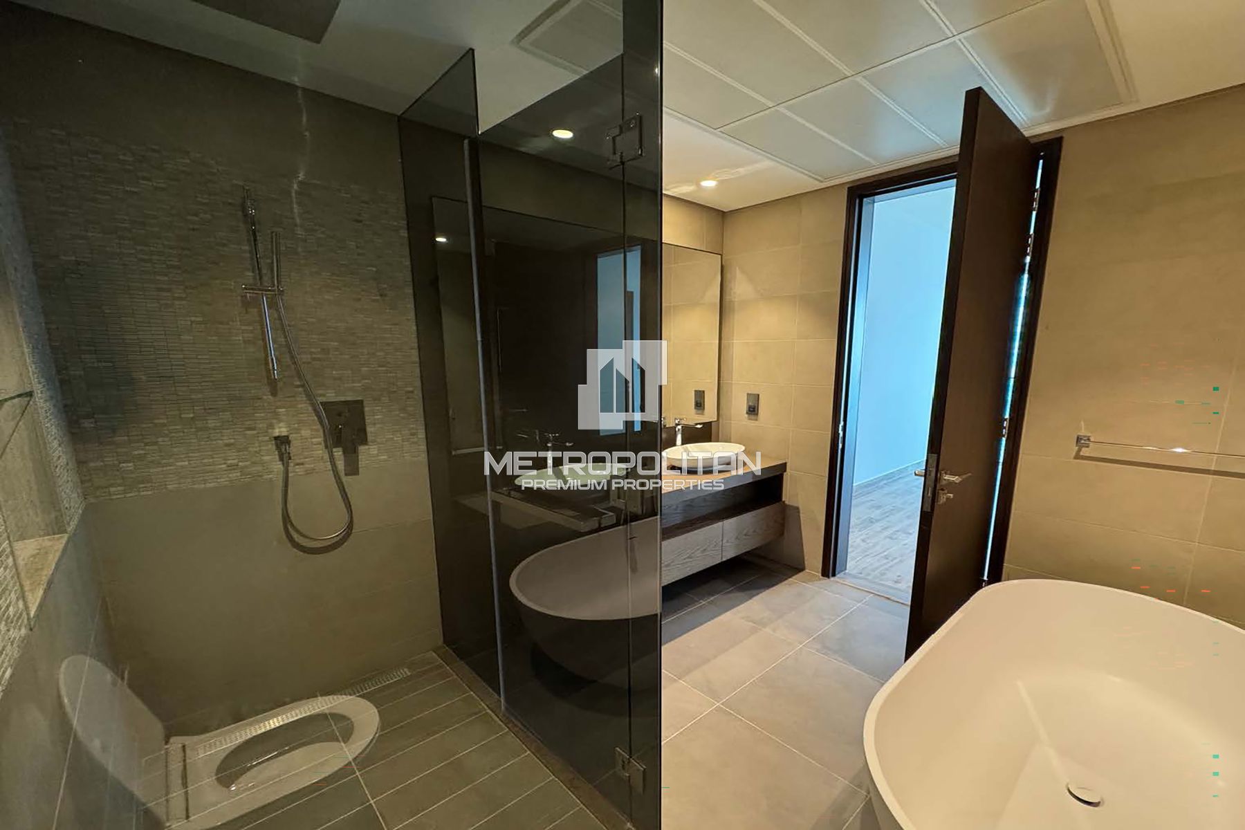 1BR Apartment for Sale in Jumeirah Living Marina Gate, Dubai Marina - MPS-51360