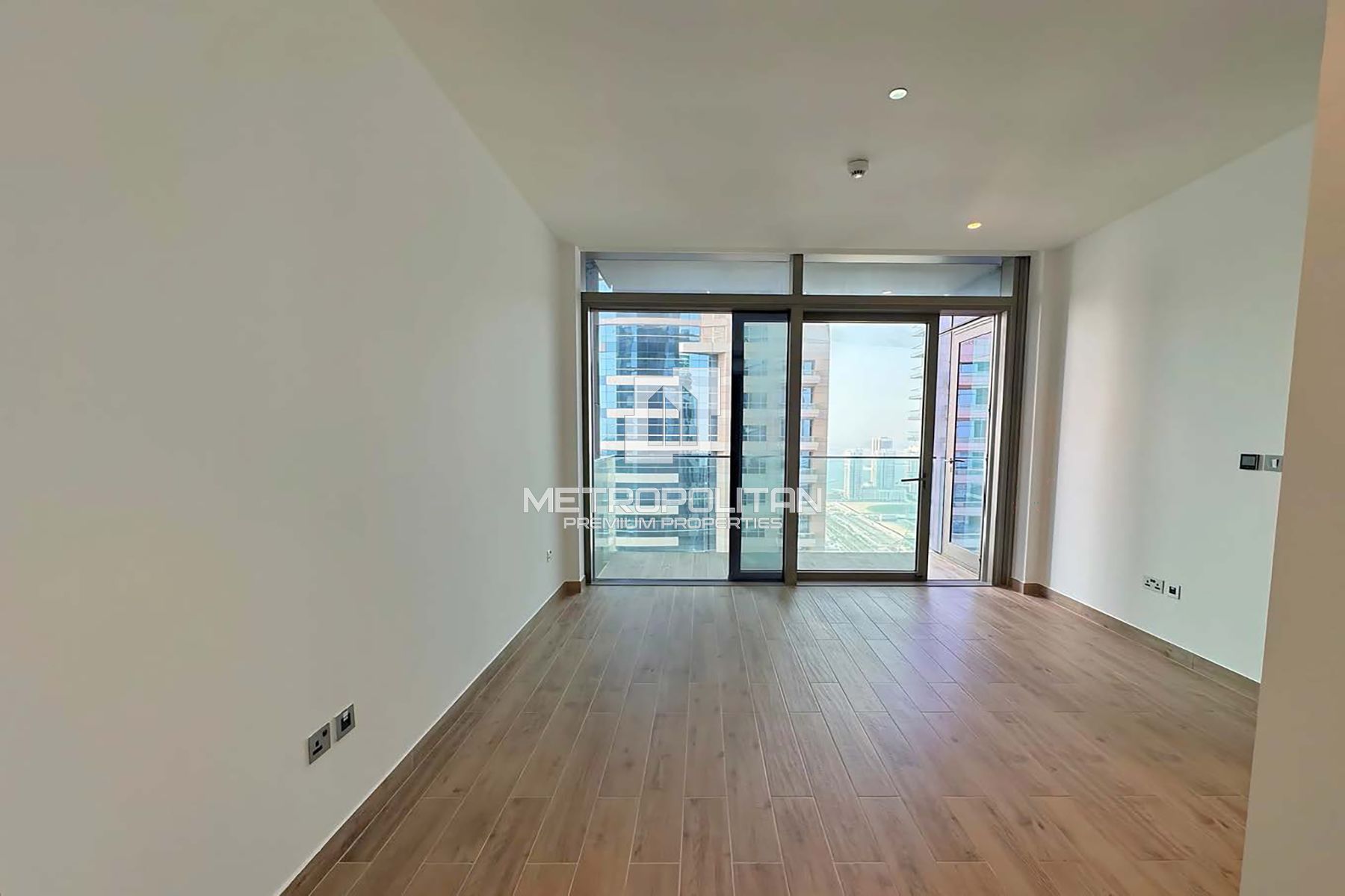 High Floor | Community View | Un-Furnished