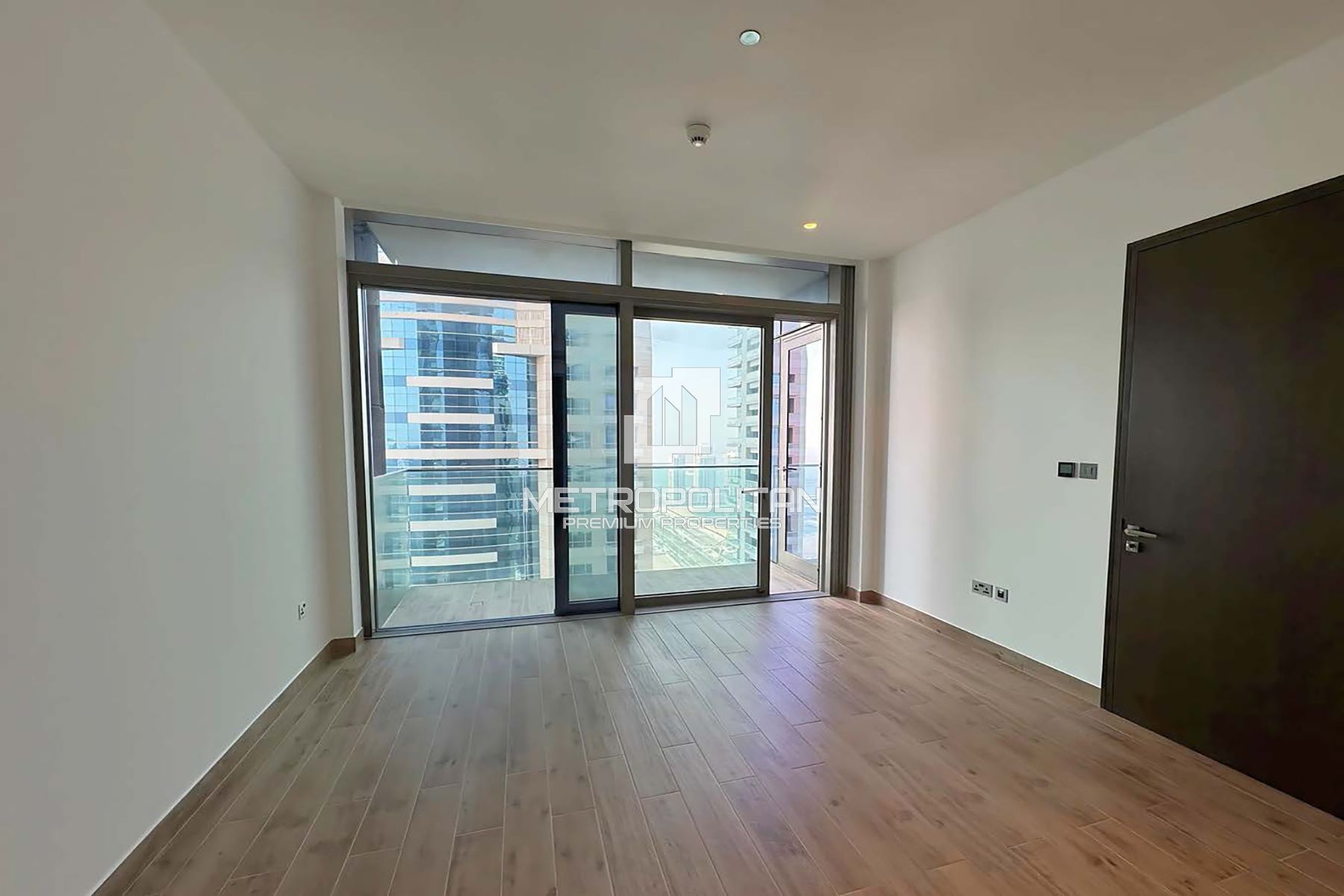 High Floor | Community View | Un-Furnished