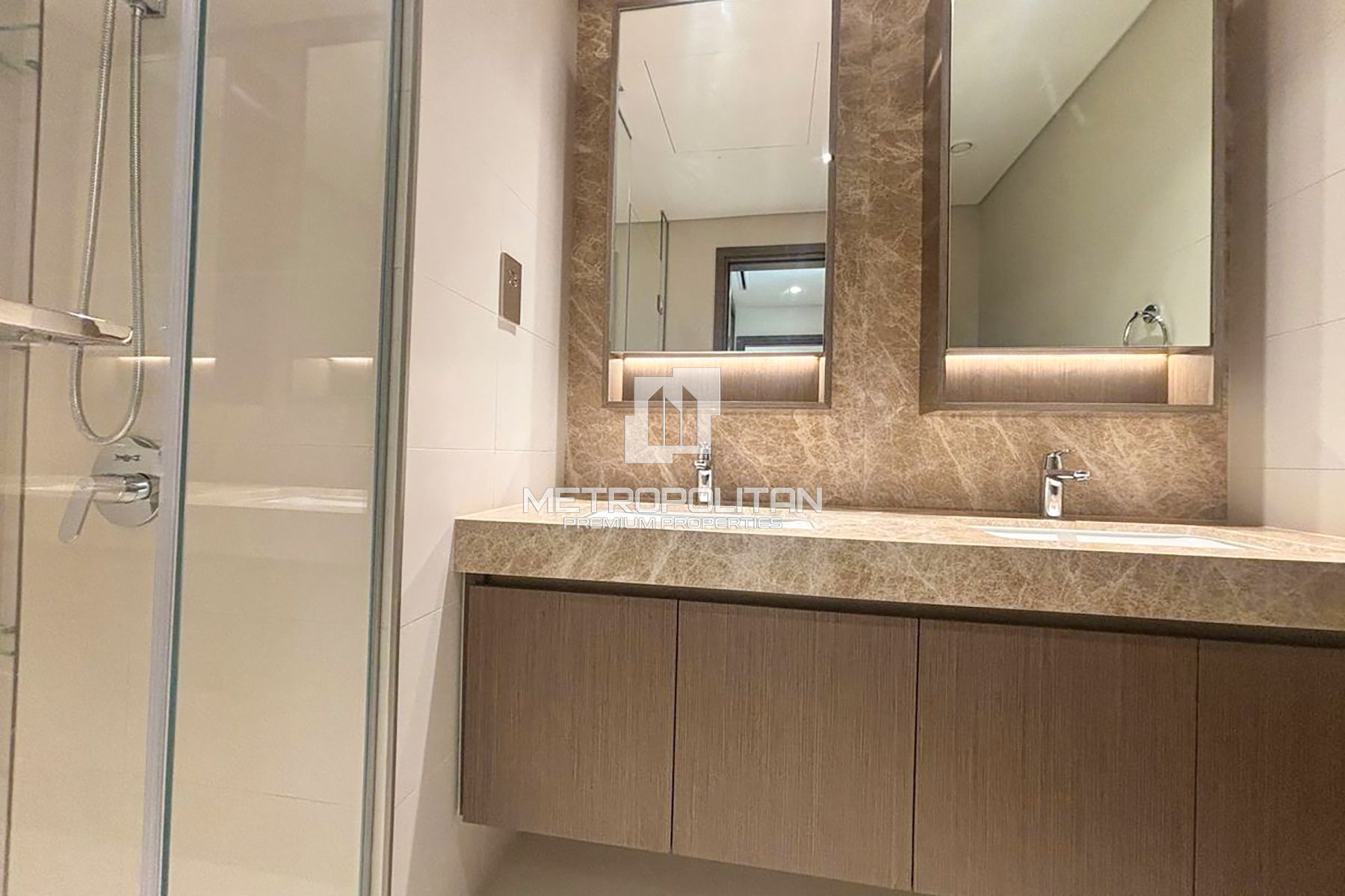 شقة للبيع في Grand Bleu Tower 2، Dubai Harbour - MPS-51362