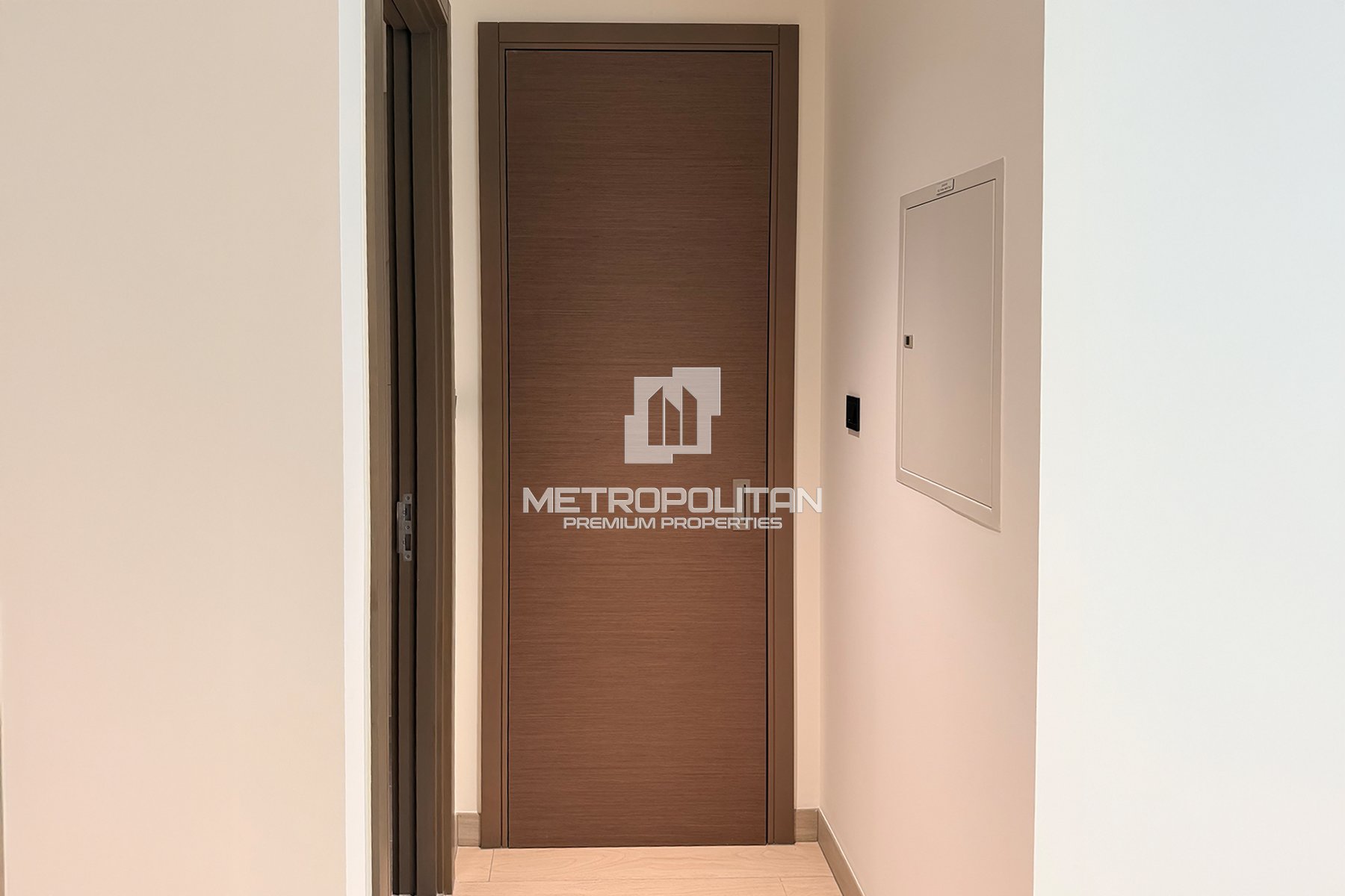 Unfurnished Unit| Community Views | Prime Location
