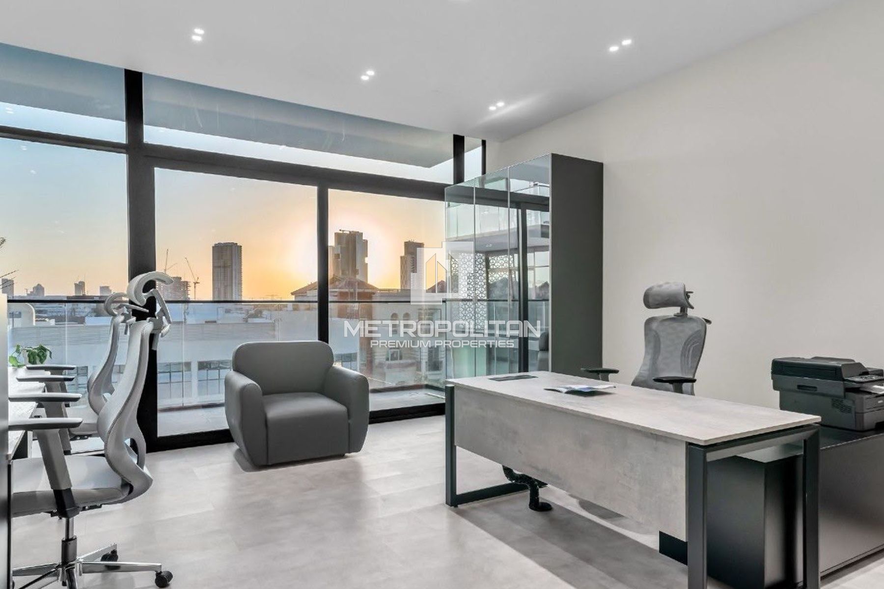 Elegant Premium Office | Premium and Vacant