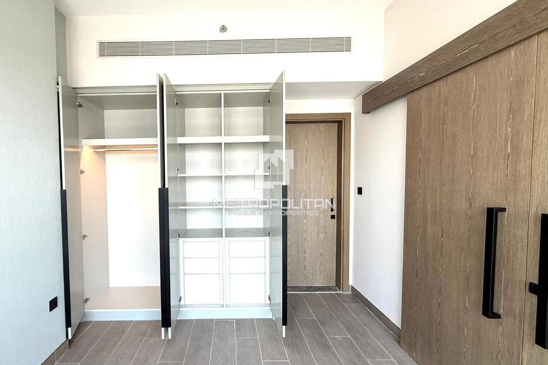1BR Apartment for Sale in Golf Gate 1, DAMAC Hills - MPS-51392