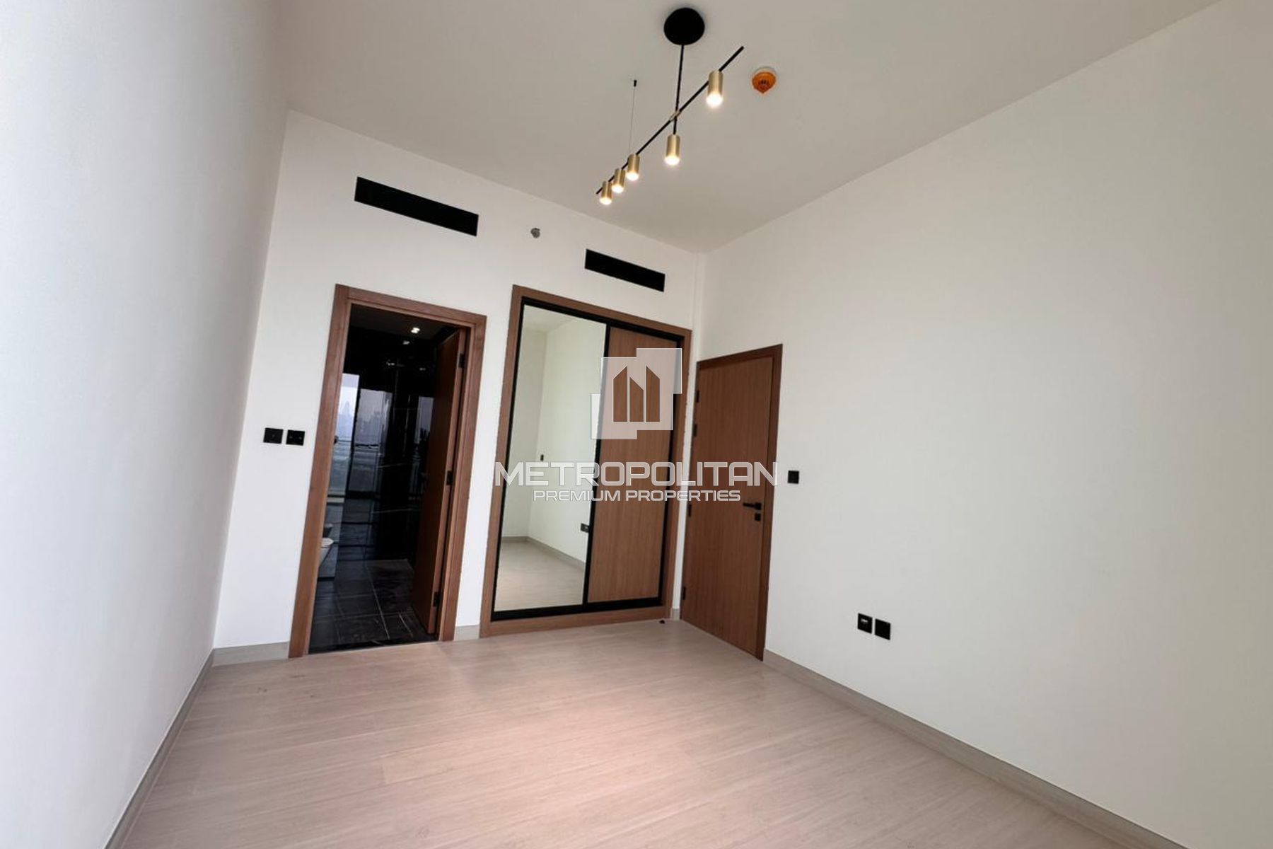Spacious Layout | Pool View | Ready To Move In