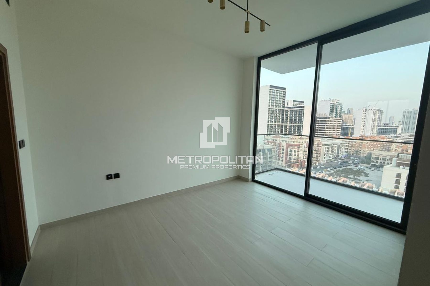 Spacious Layout | Pool View | Ready To Move In