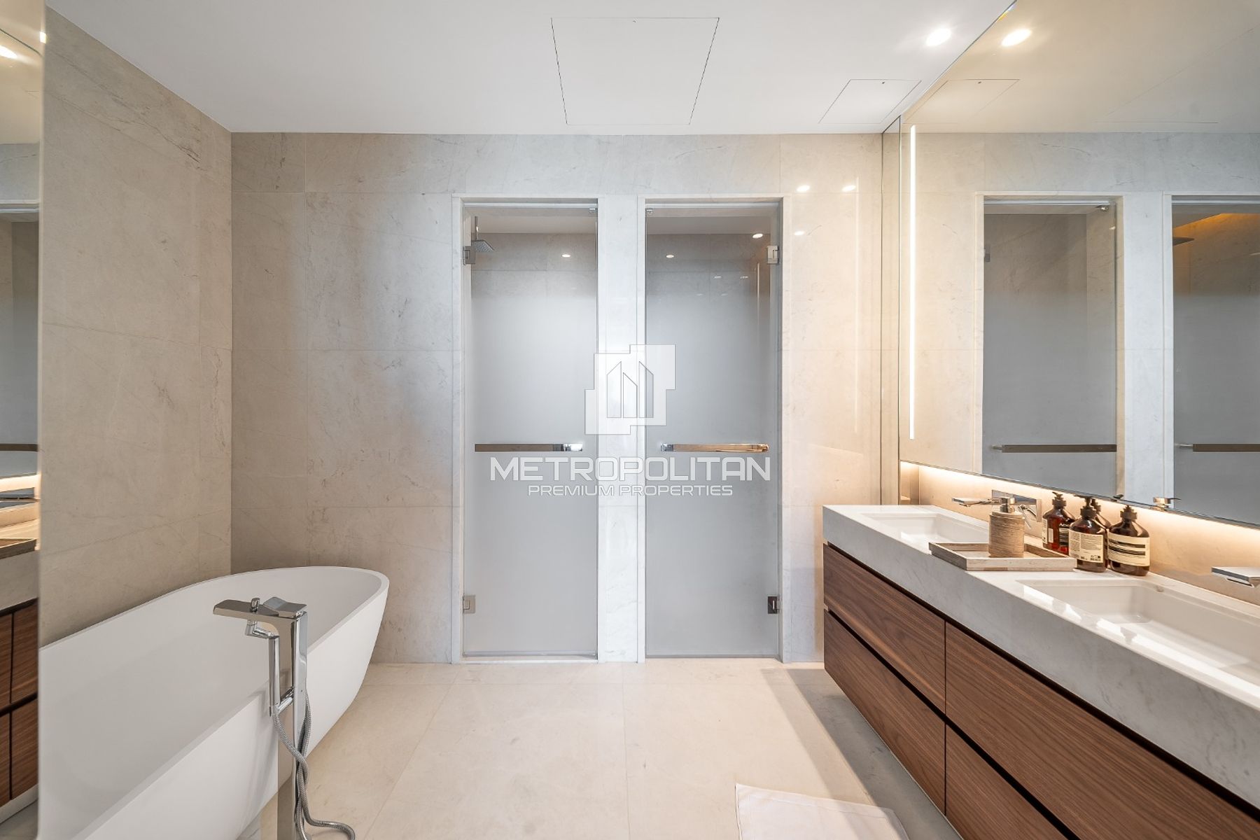 Low Floor | Ultra Luxury Living | Full Sea View