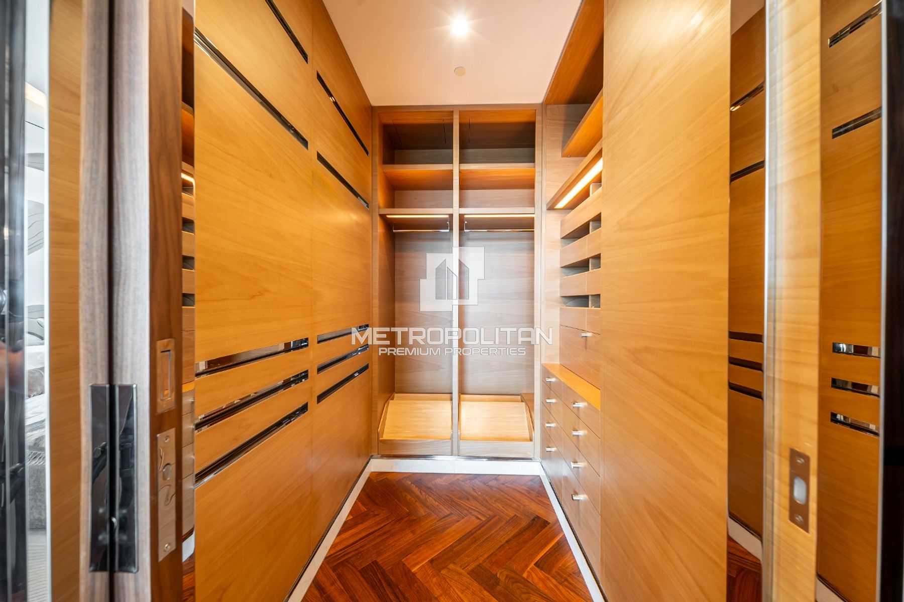Low Floor | Ultra Luxury Living | Full Sea View