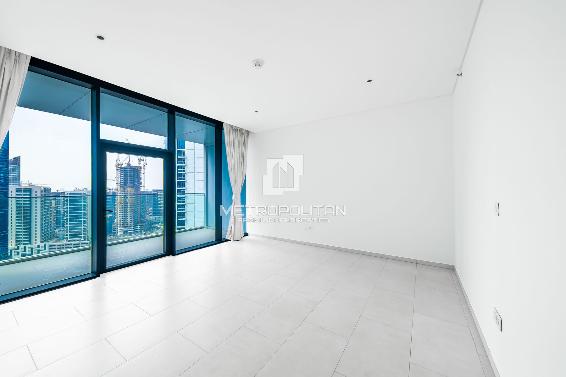Studio Apartment for Sale in Marquise Square Tower, Business Bay - MPS-51448