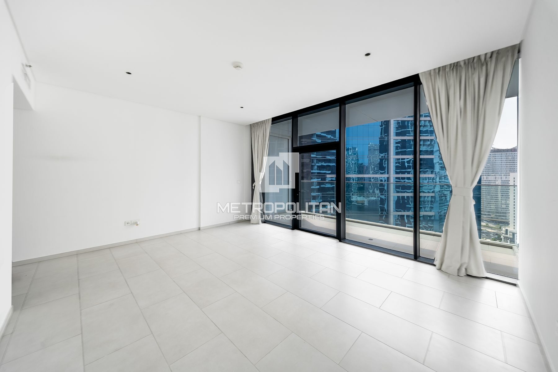 High Floor | Canal View | With Appliances